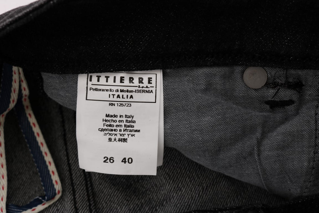 Acht – Schwarze Slim-Fit-Jeans aus Baumwolldenim