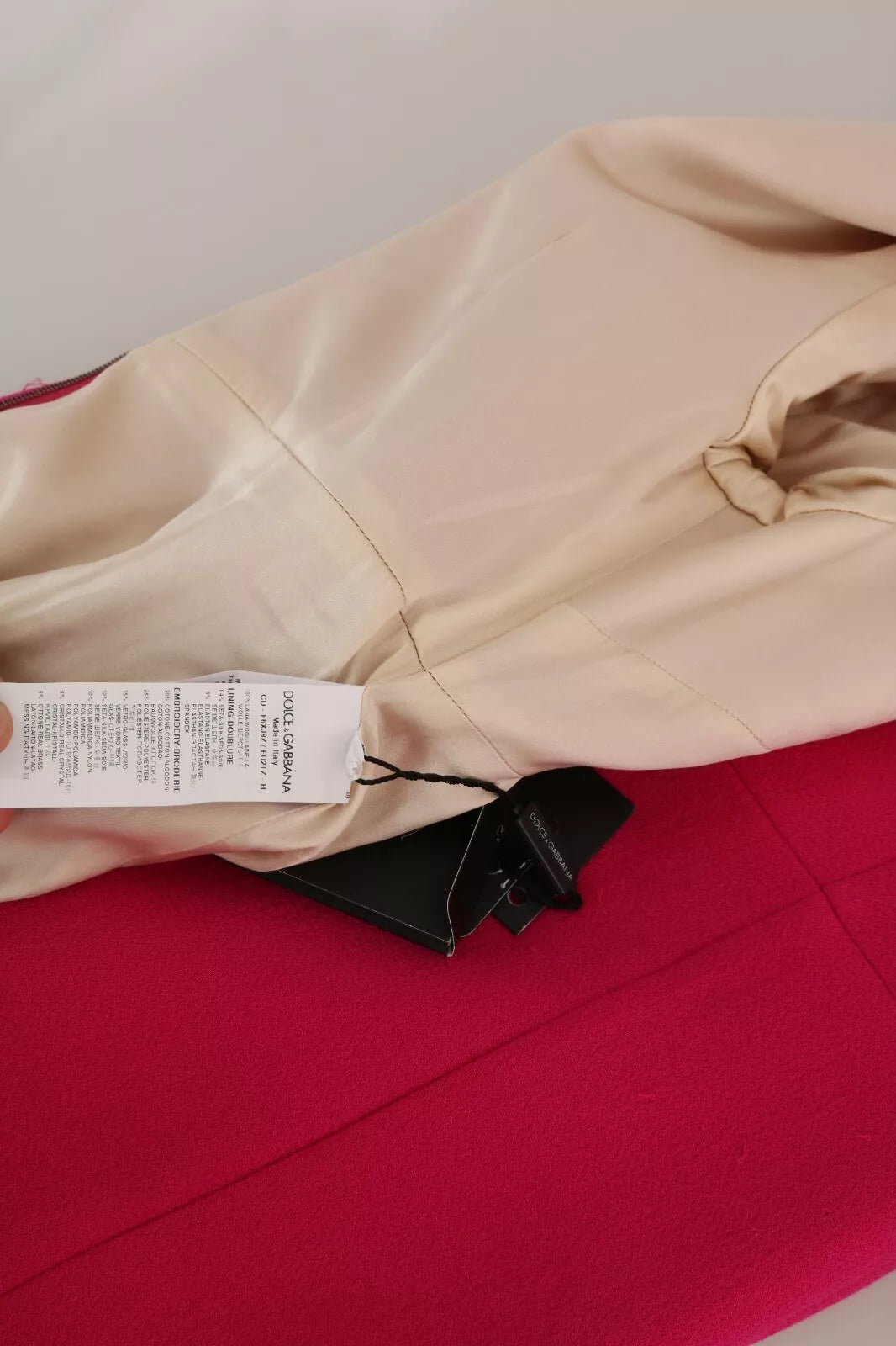 Robe fourreau Dolce & Gabbana rose Italia Forever à cristaux