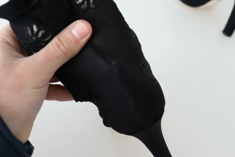 Dolce & Gabbana Bottines à talons en dentelle florale noire