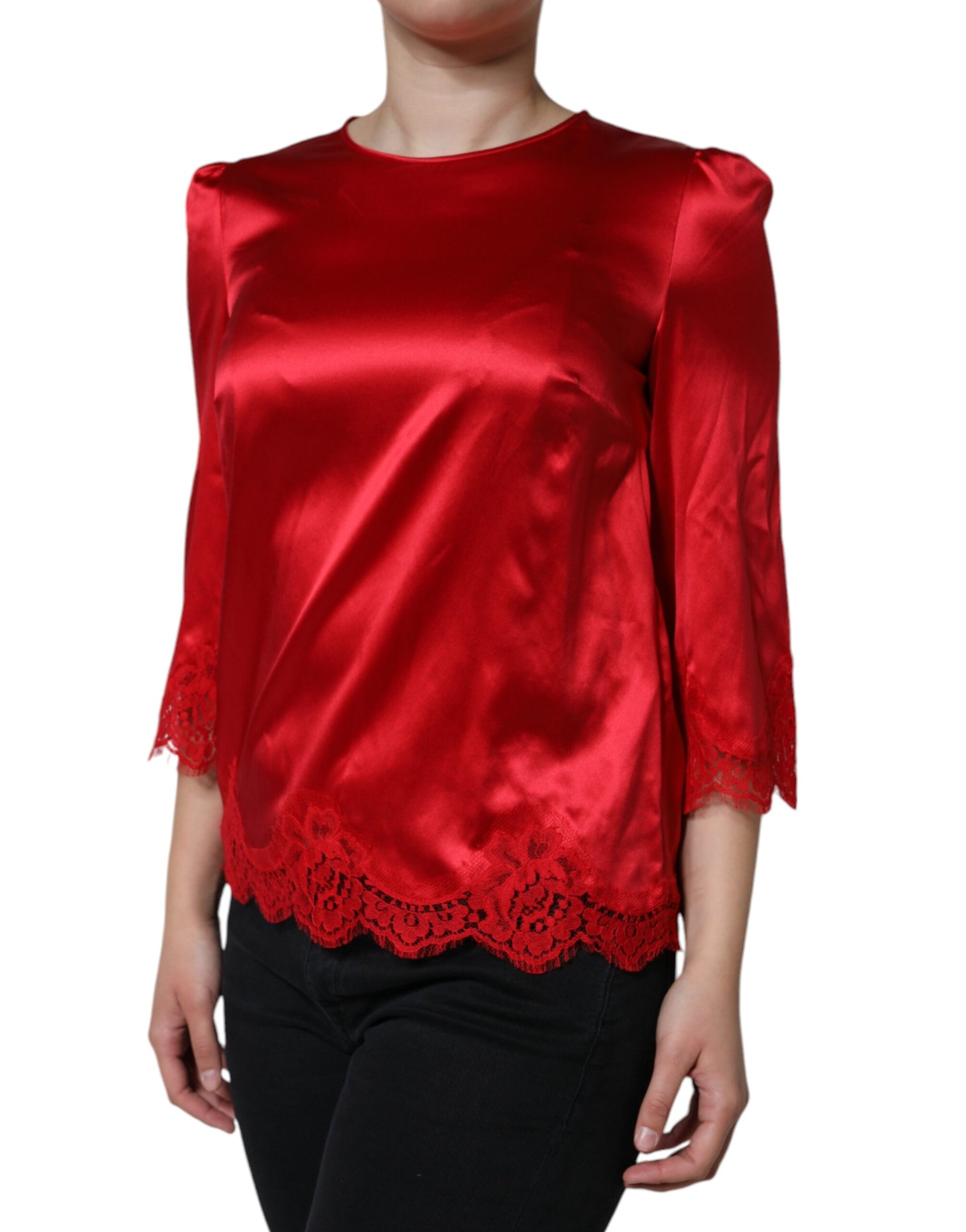 Chemisier Dolce & Gabbana en satin rouge avec dentelle et col rond
