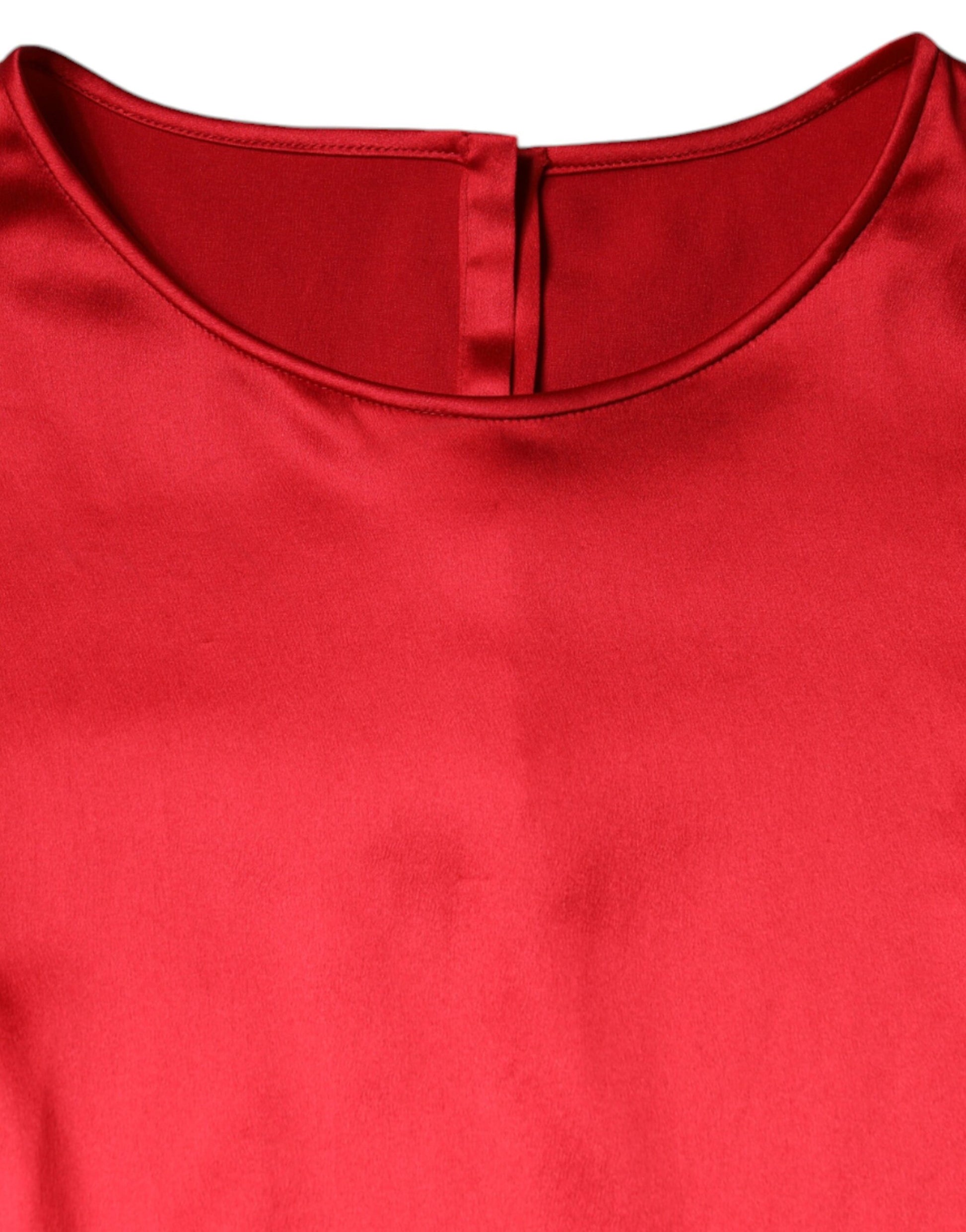 Chemisier Dolce & Gabbana en satin rouge avec dentelle et col rond