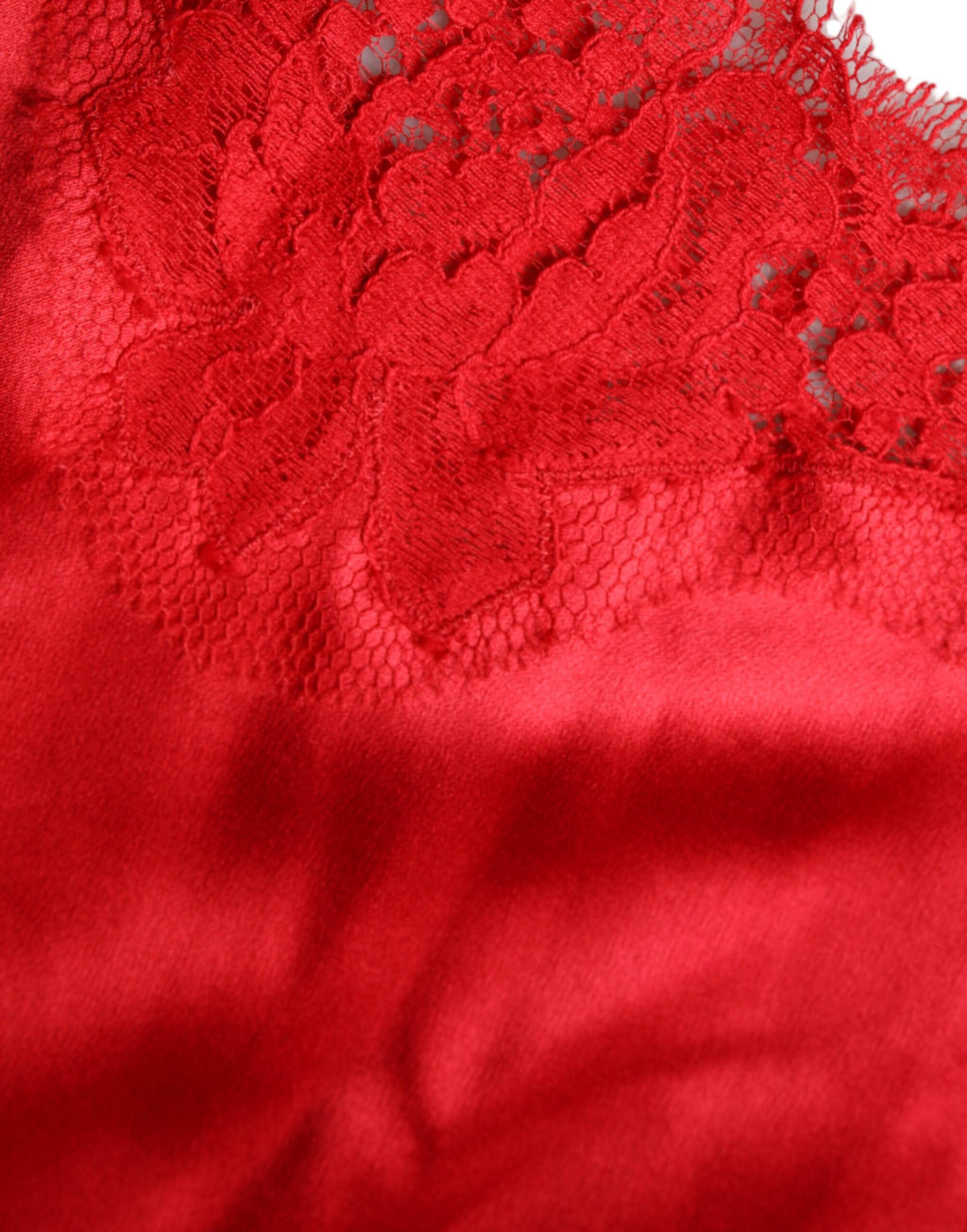 Chemisier Dolce & Gabbana en satin rouge avec dentelle et col rond