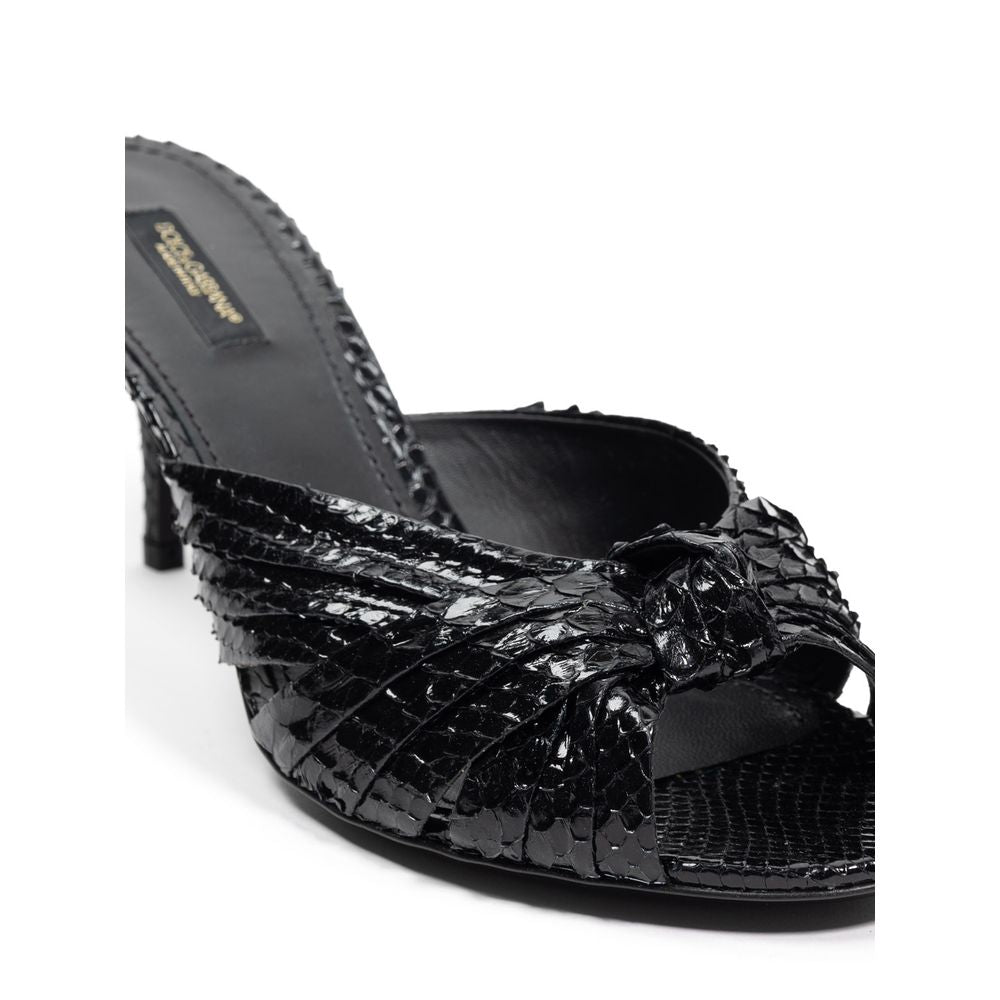 Sandales compensées en peau de serpent noires Dolce & Gabbana