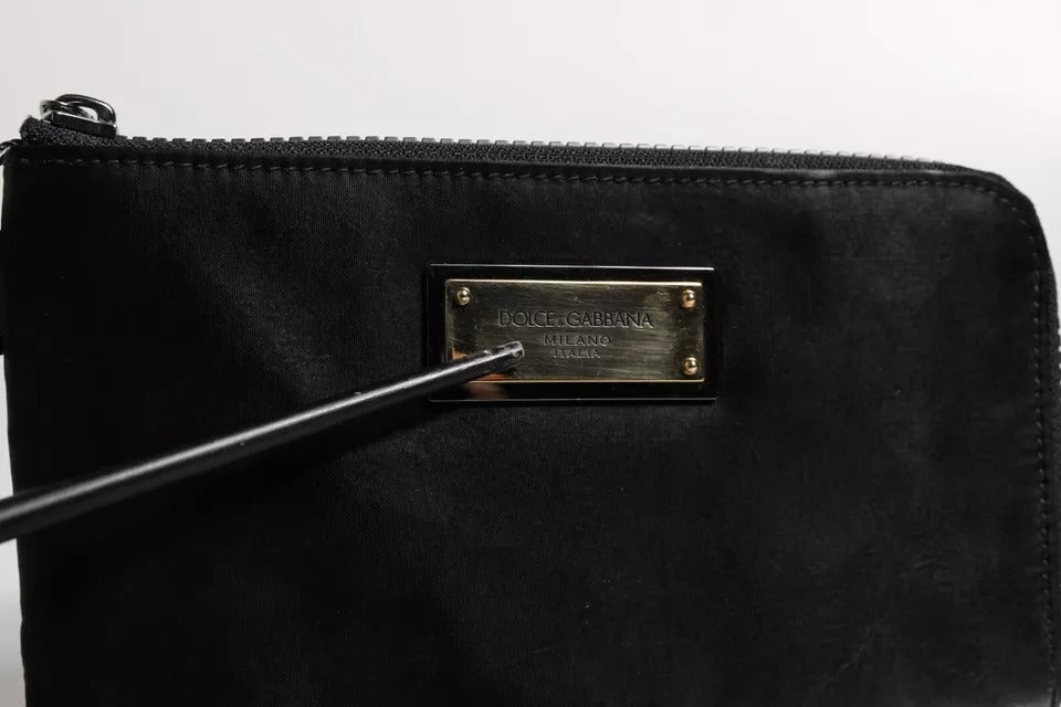 Dolce &amp; Gabbana – Schwarze Clutch aus Nylon mit Schlüsselanhänger und Logo-Schild