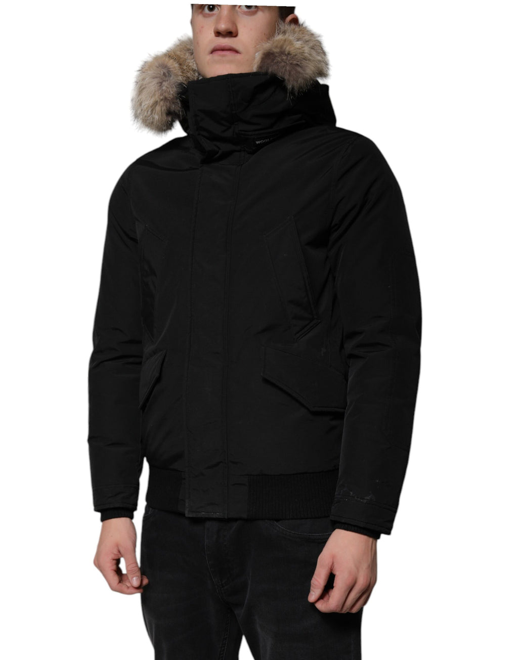 Woolrich – Schwarze, langärmlige Manteljacke aus Pelz und Lammfell mit Kapuze