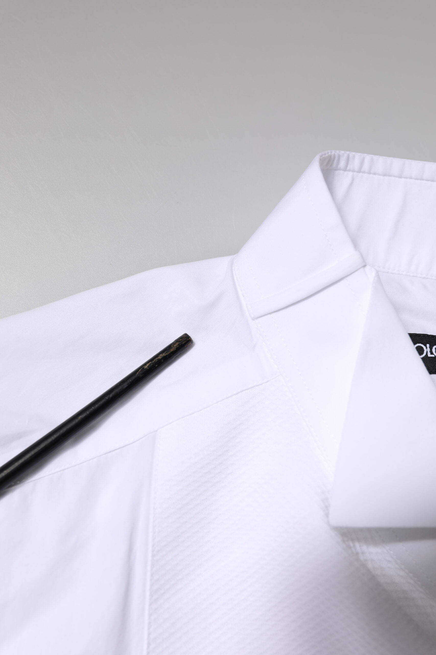 Chemise Habillée Formelle Dolce & Gabbana en Popeline de Coton Blanche avec Plastron GOLD