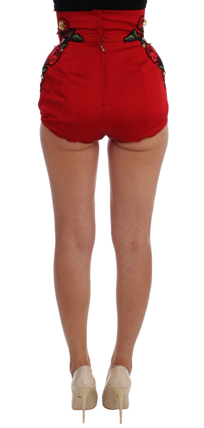 Short en soie rouge Dolce & Gabbana avec roses en cristal