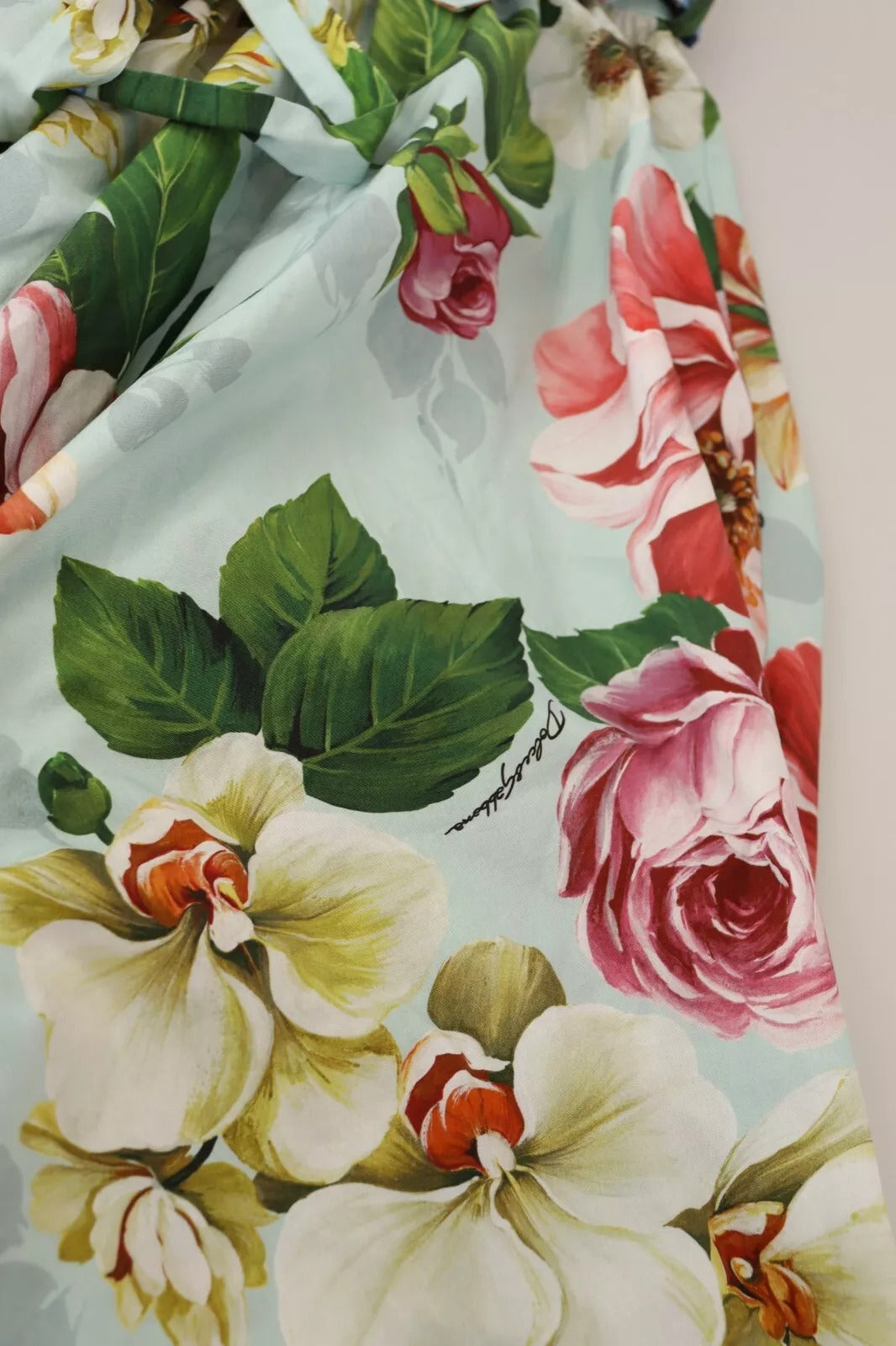 Robe Dolce & Gabbana en coton à fleurs vertes, manches courtes et col en V
