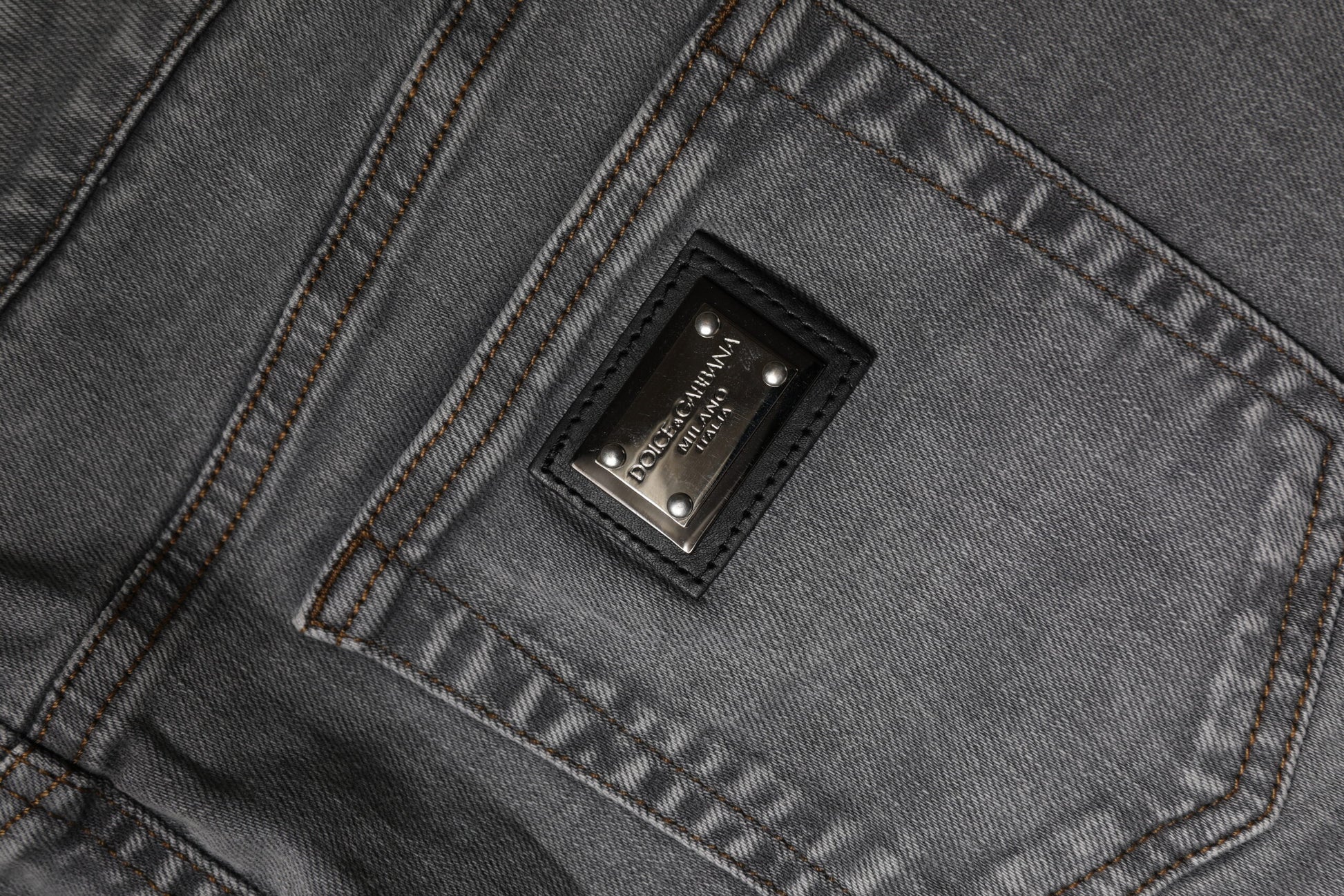 Mini-jupe en jean Dolce & Gabbana en coton gris stretch taille mi-haute