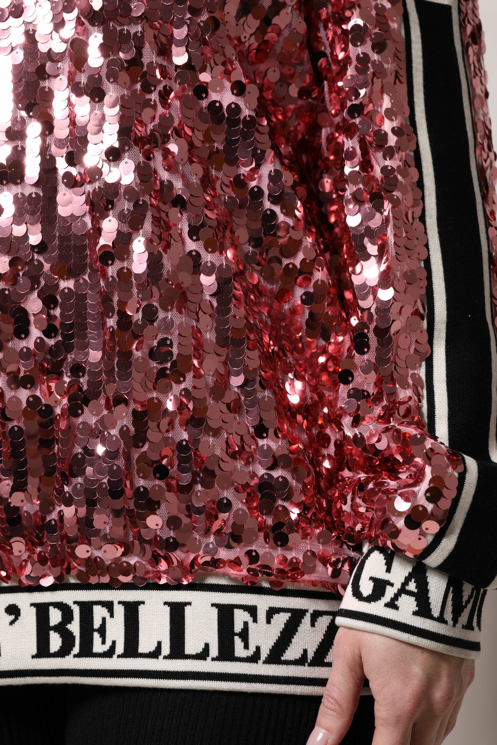 Pull rose en maille à sequins Dolce & Gabbana DG Queen