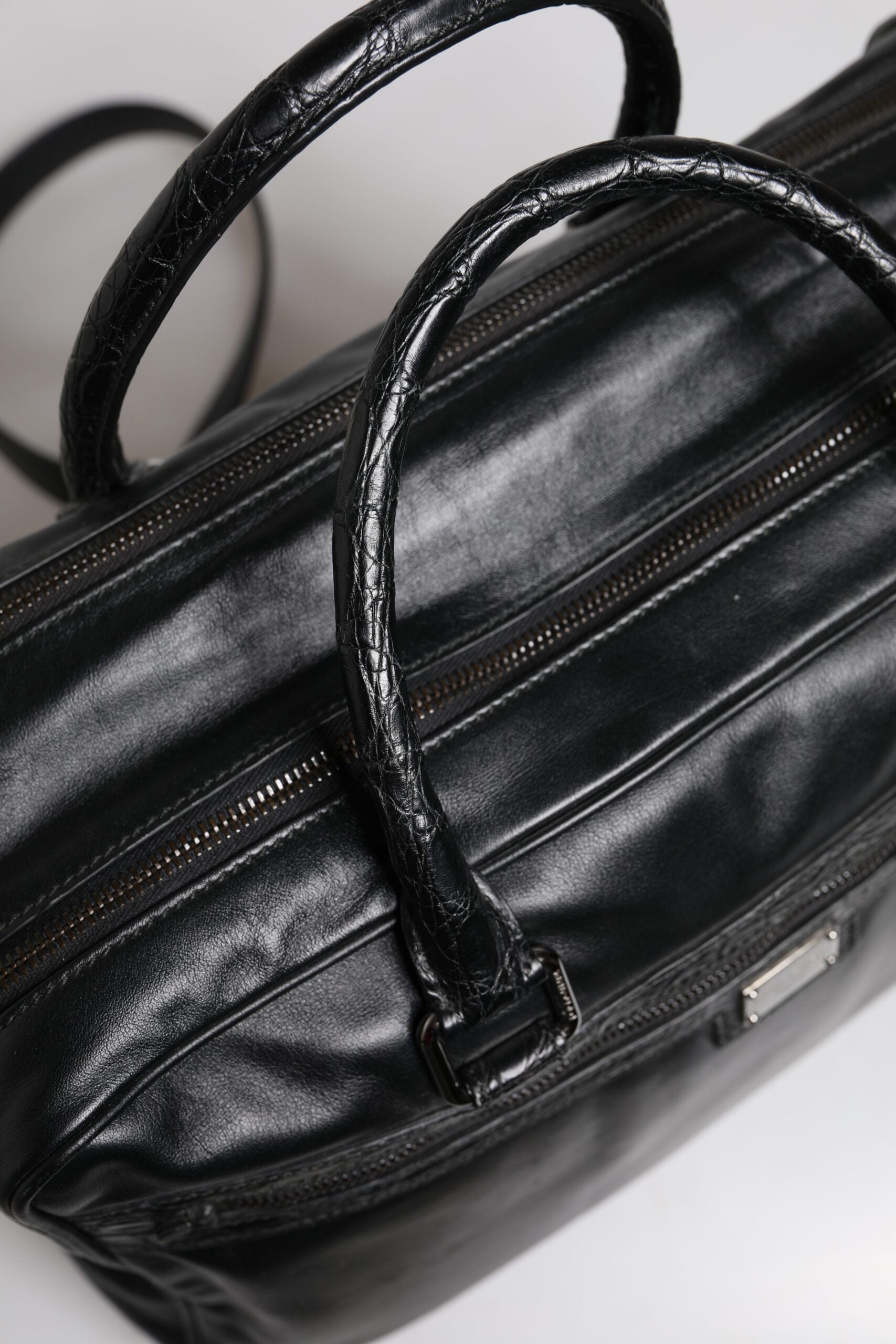 Dolce &amp; Gabbana – Schwarze Messenger-Tasche aus Leder mit Schultergurt