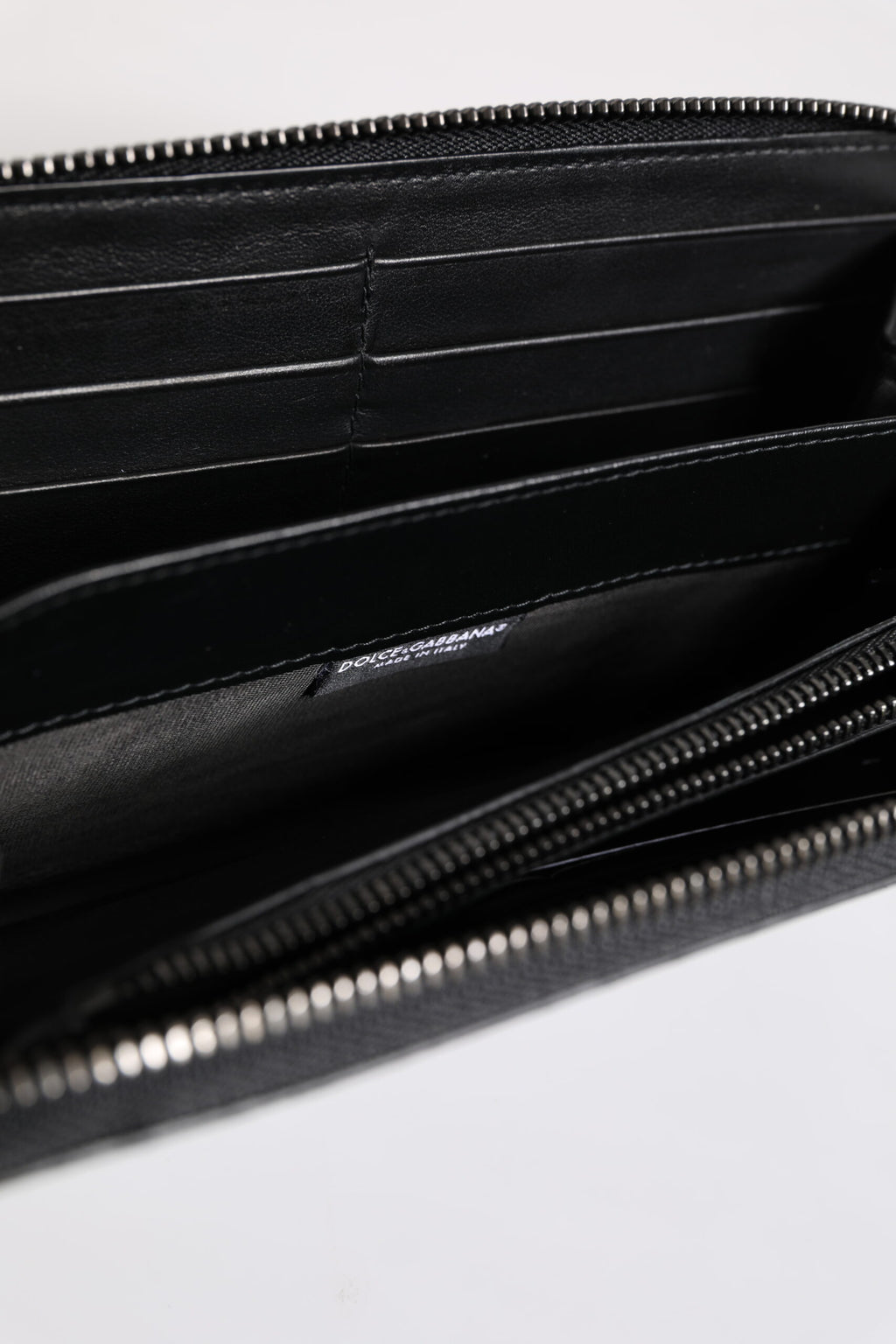 Portefeuille Continental Dolce & Gabbana en Cuir Exotique Gaufré Noir et Bleu