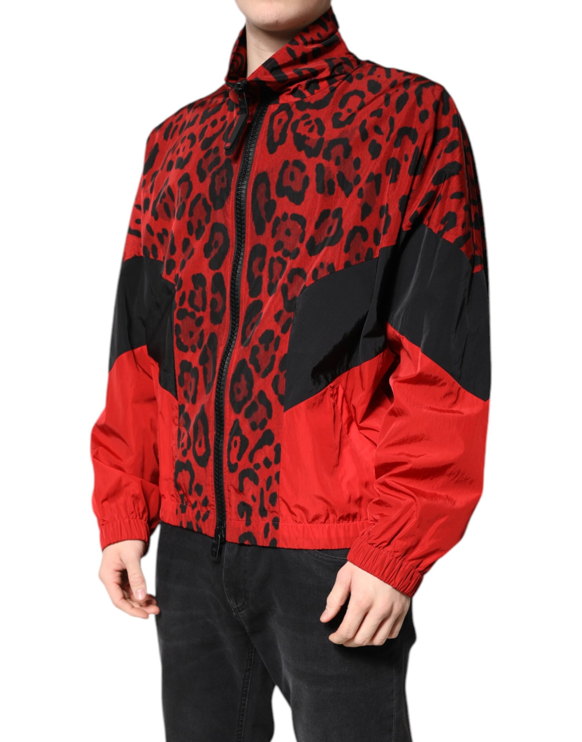 Blouson bomber Dolce & Gabbana en nylon rouge imprimé léopard avec fermeture éclair intégrale