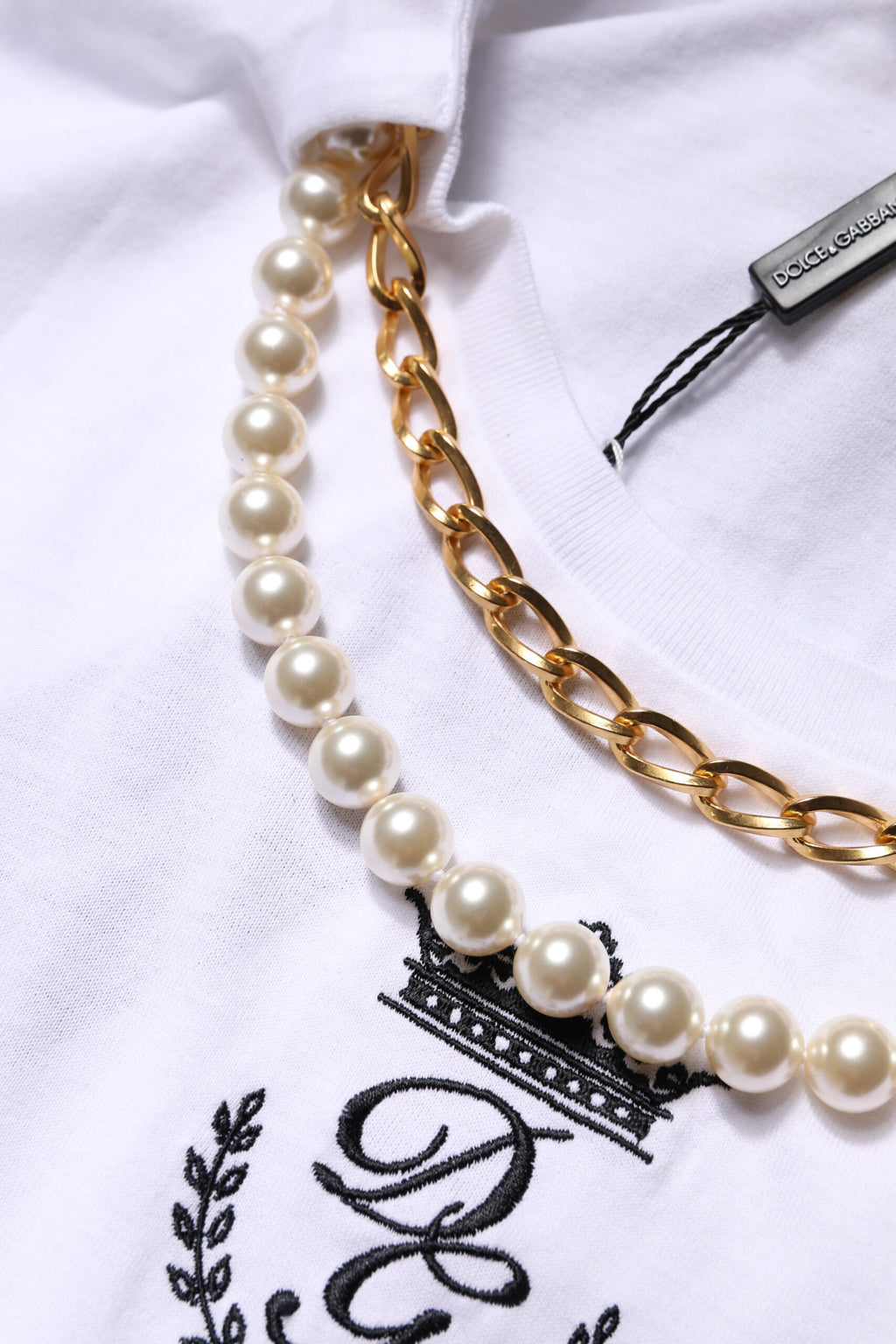 T-shirt Dolce & Gabbana en coton blanc à col rond avec chaîne de perles