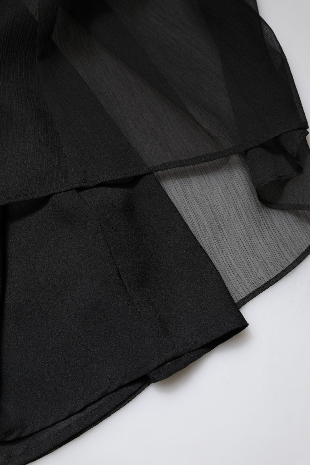 Robe longue sans manches en tulle noir avec perles Marciano by Guess