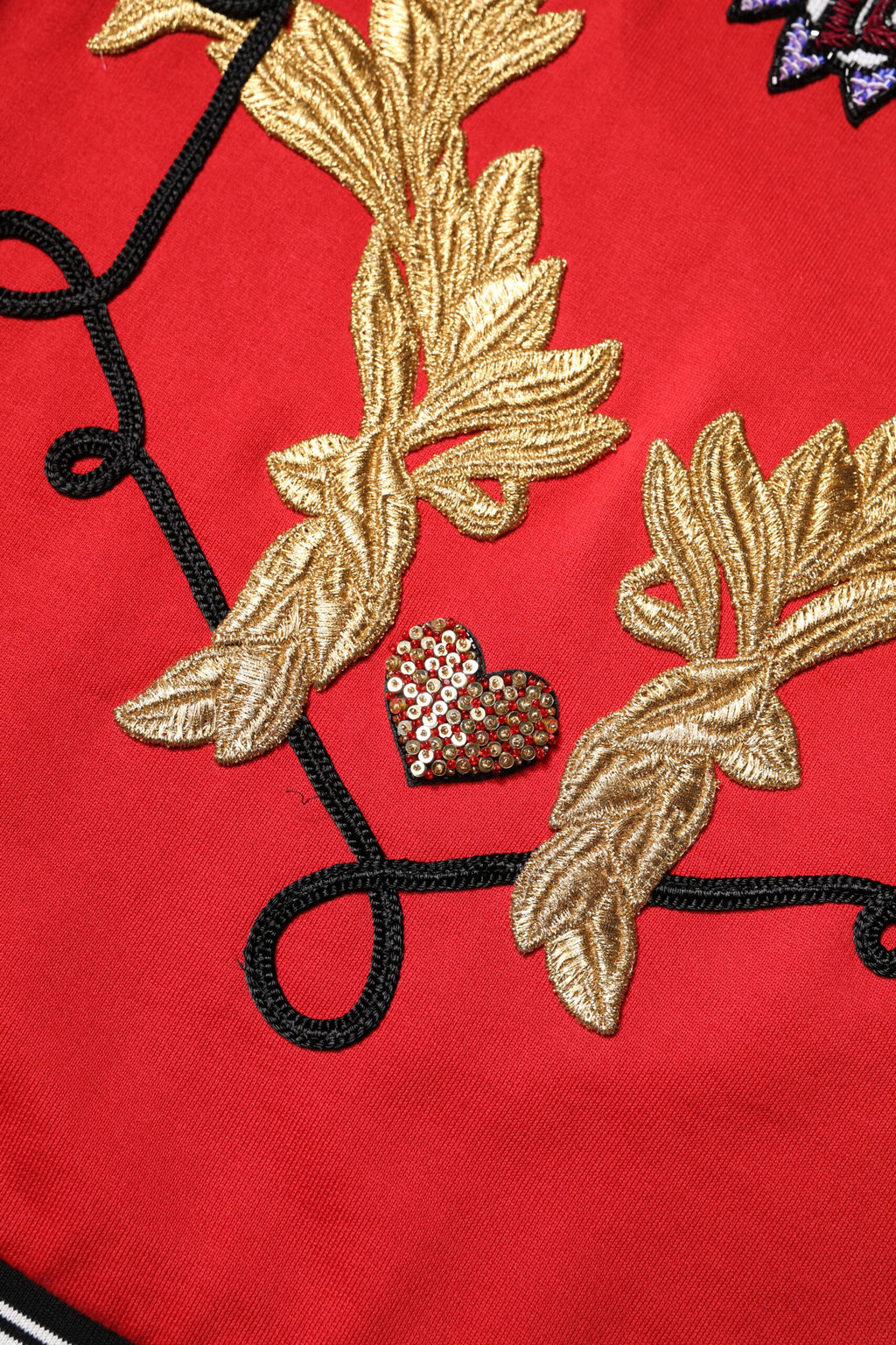 Pull en molleton Dolce & Gabbana rouge avec sequins "Queen"