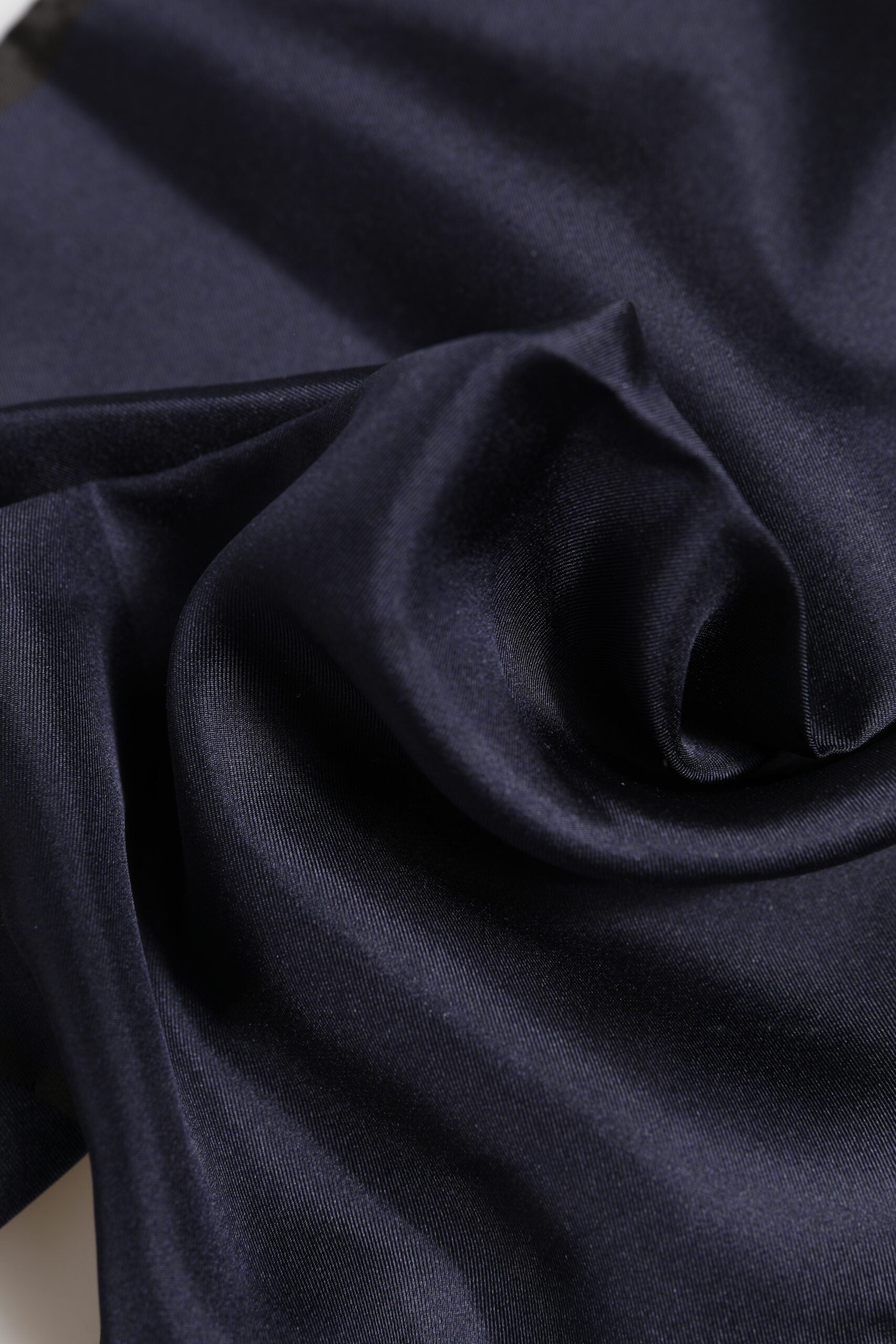 Foulard Écharpe Carrée en Soie Bleu DG Crown Dolce & Gabbana pour Homme