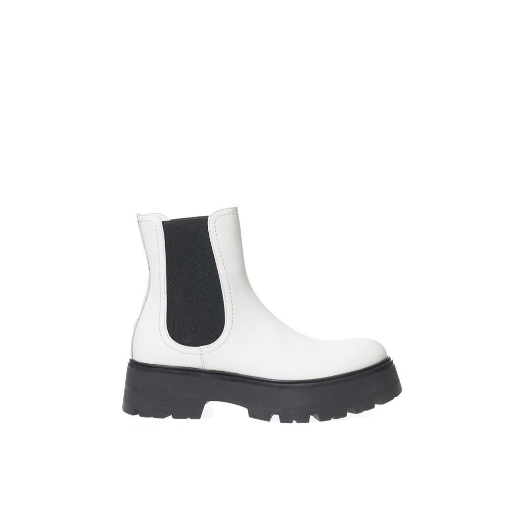 Bottes Chelsea Alexander McQueen en cuir noir et blanc