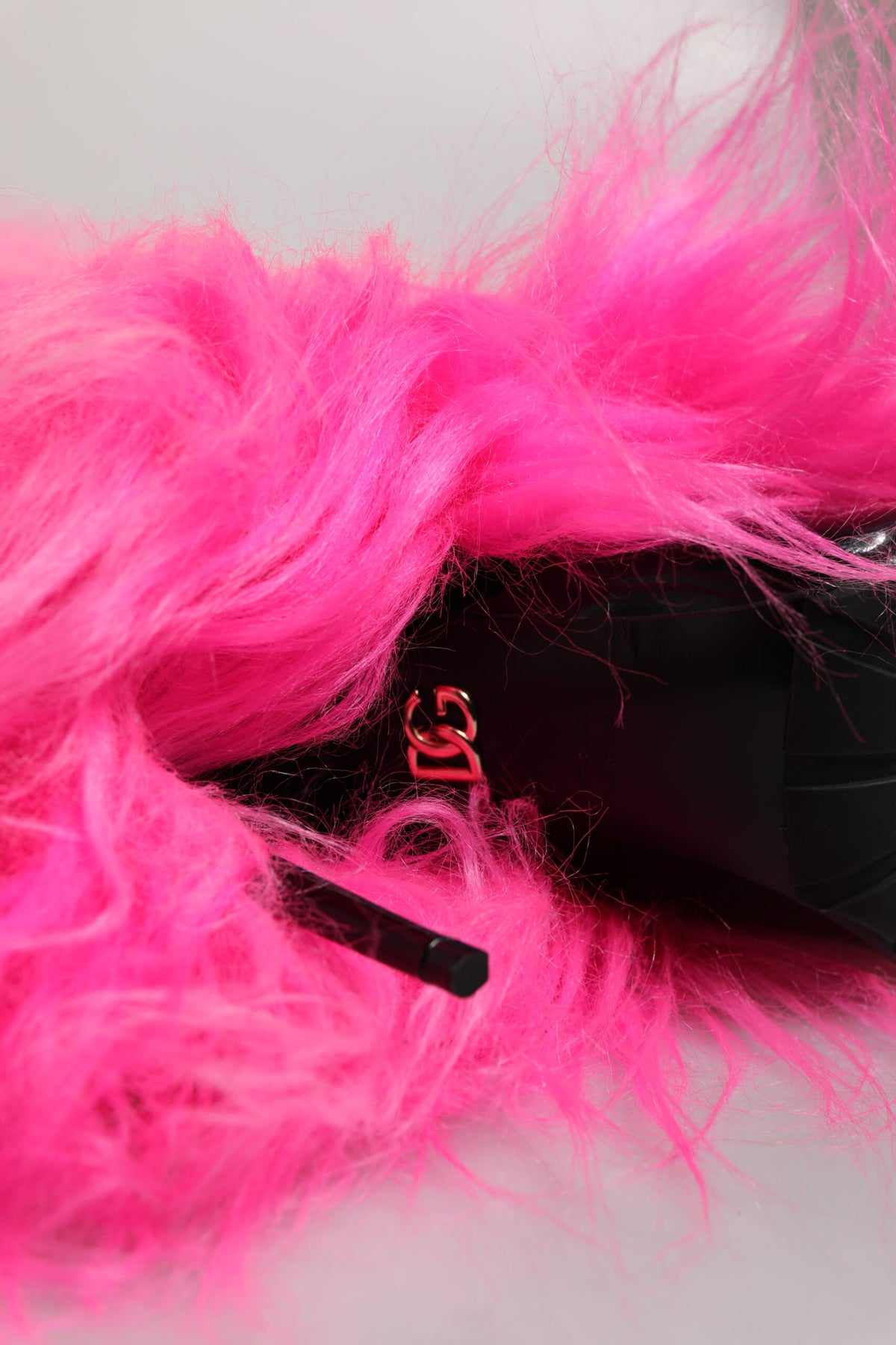 Bottes à talons hauts en similicuir rose fourrure Dolce & Gabbana