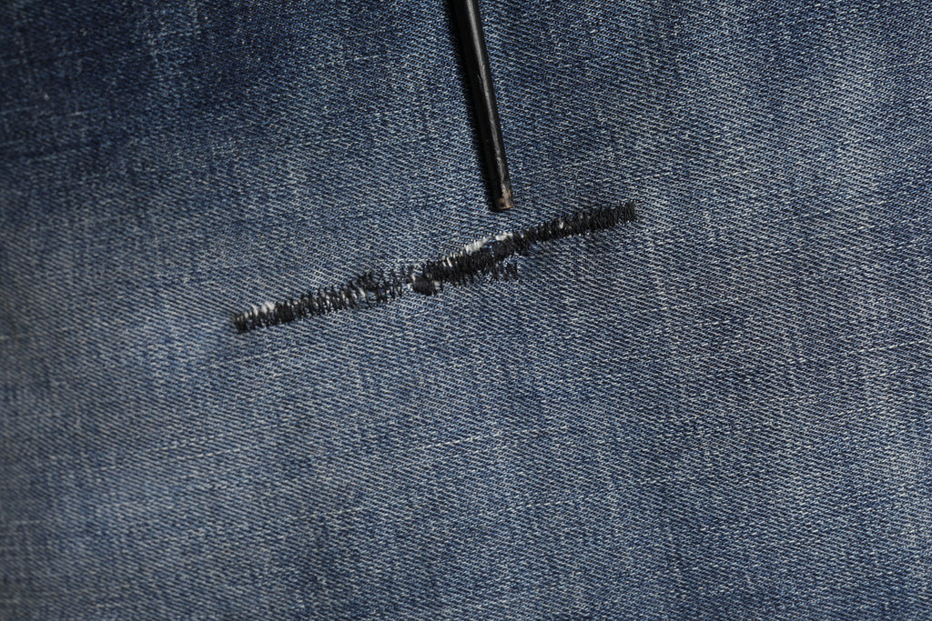 Jean slim en denim avec plaque logo Dolce & Gabbana bleu délavé pour homme