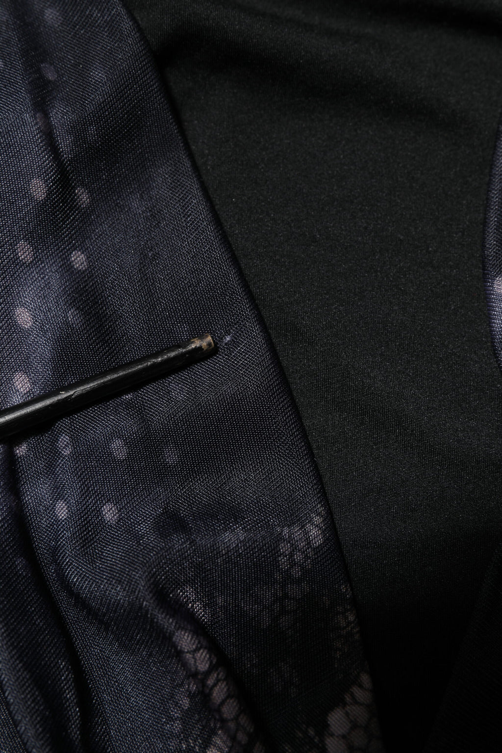 Robe fourreau midi en viscose noire à motifs floraux Roberto Cavalli