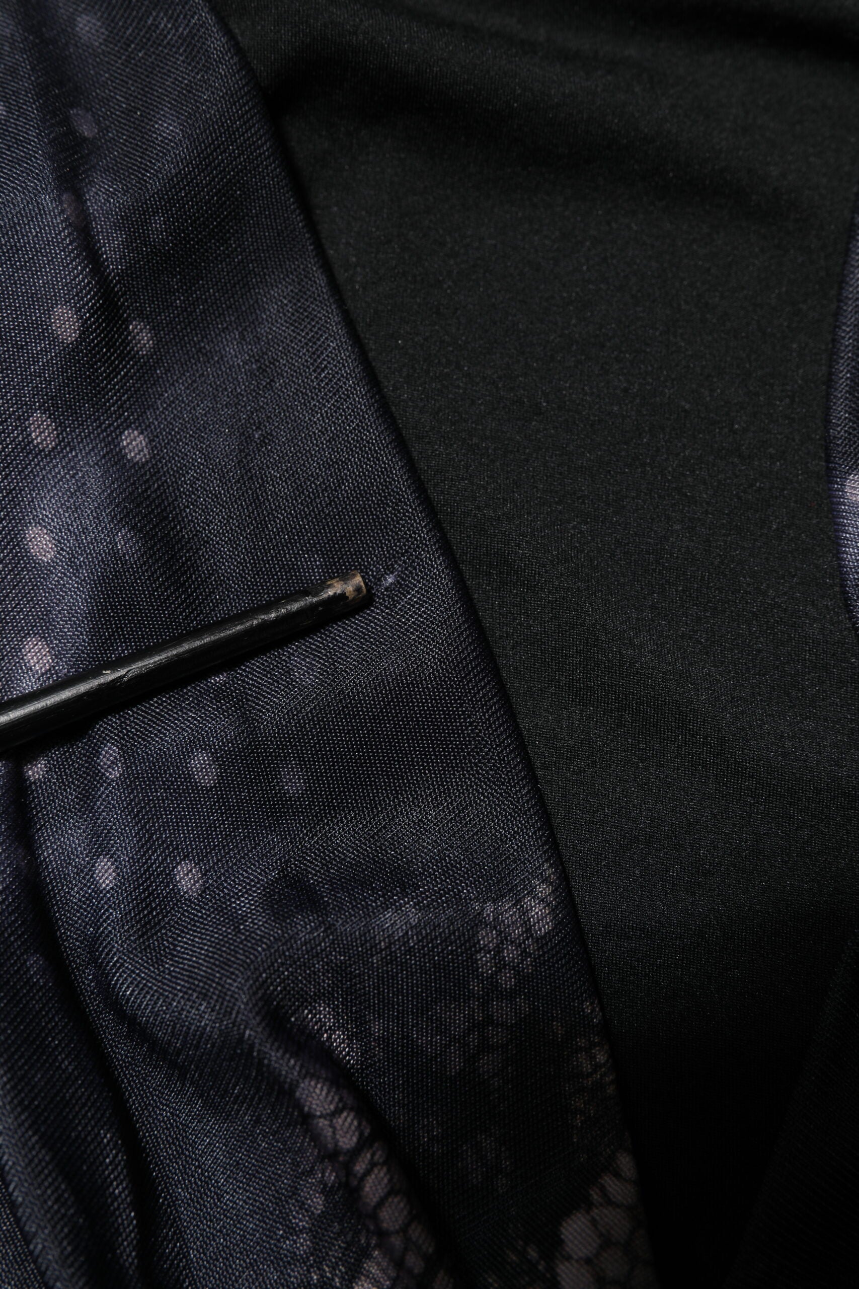 Robe fourreau midi en viscose noire à motifs floraux Roberto Cavalli