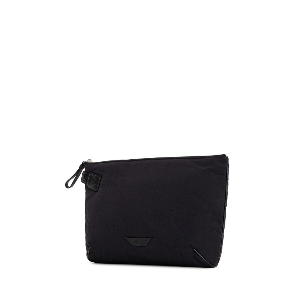 Bottega Veneta Schwarze Nylon-Clutch