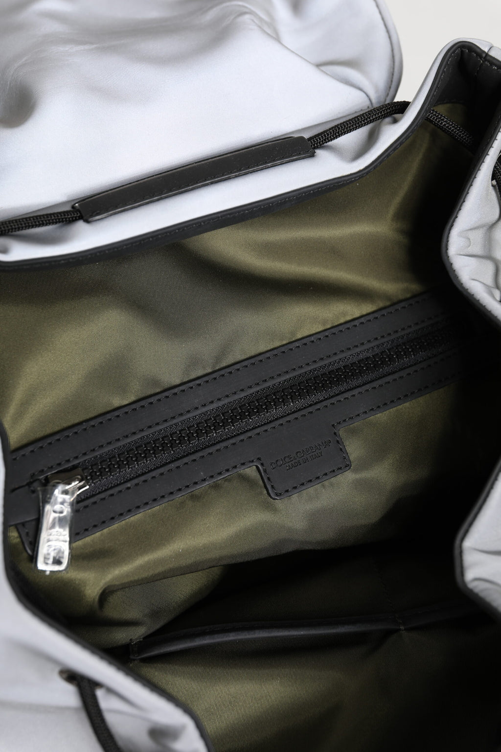 Dolce &amp; Gabbana – Rucksack mit Kordelzug und Reflektorschnallen in Grau von Palermo
