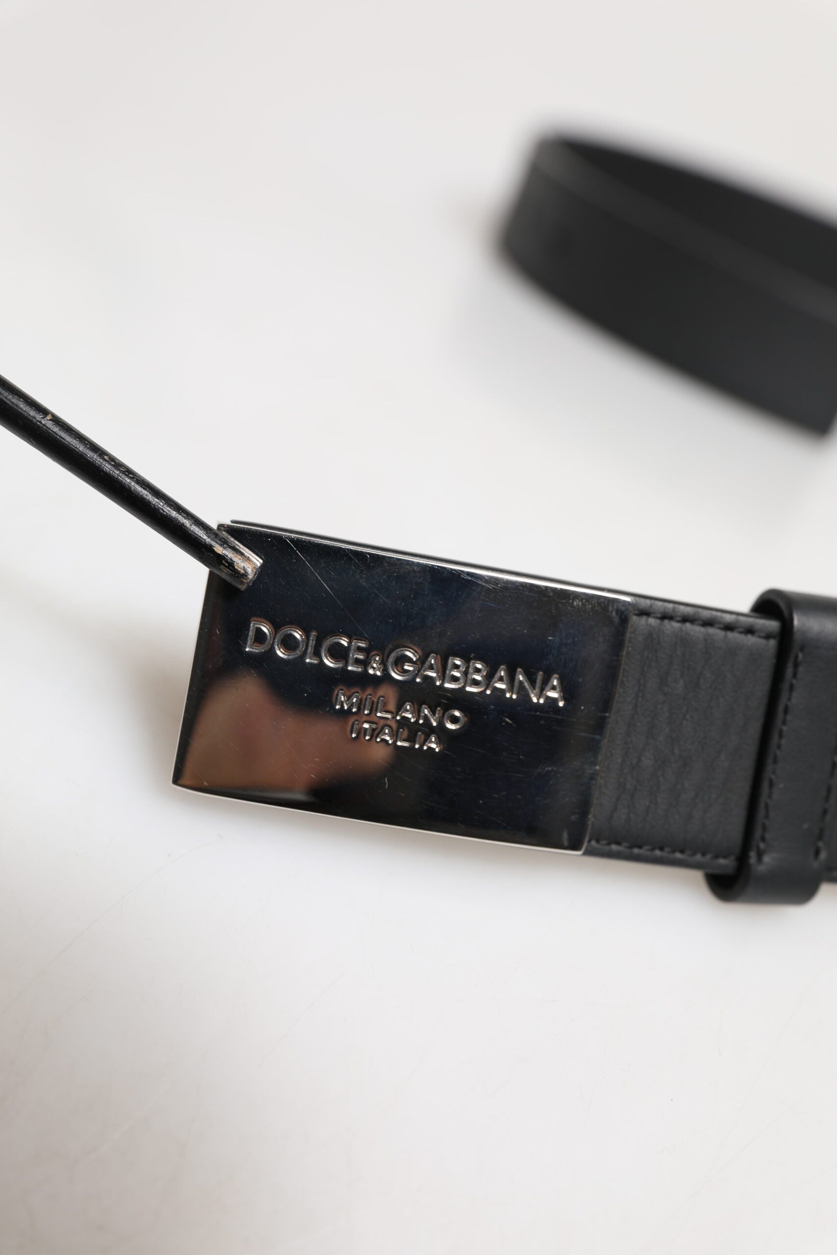 Dolce &amp; Gabbana – Schwarzer Ledergürtel mit Metalllogo