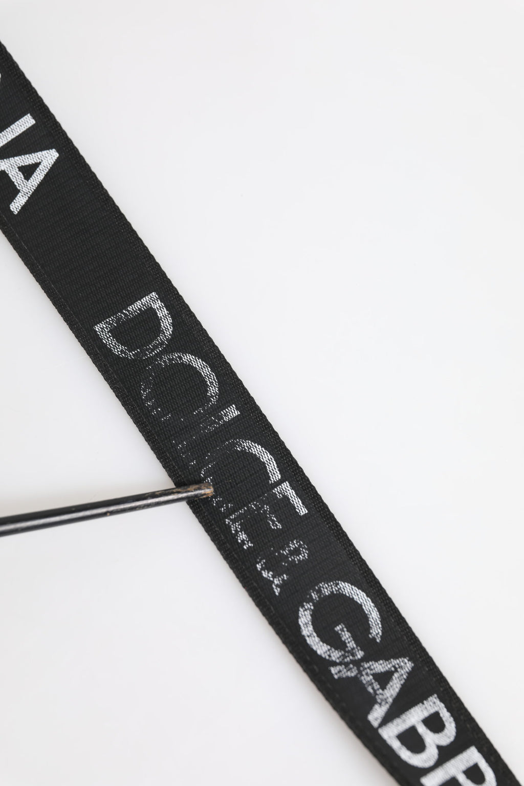 Dolce &amp; Gabbana – Schwarzer Polyester-Ledergürtel mit Metallschnalle