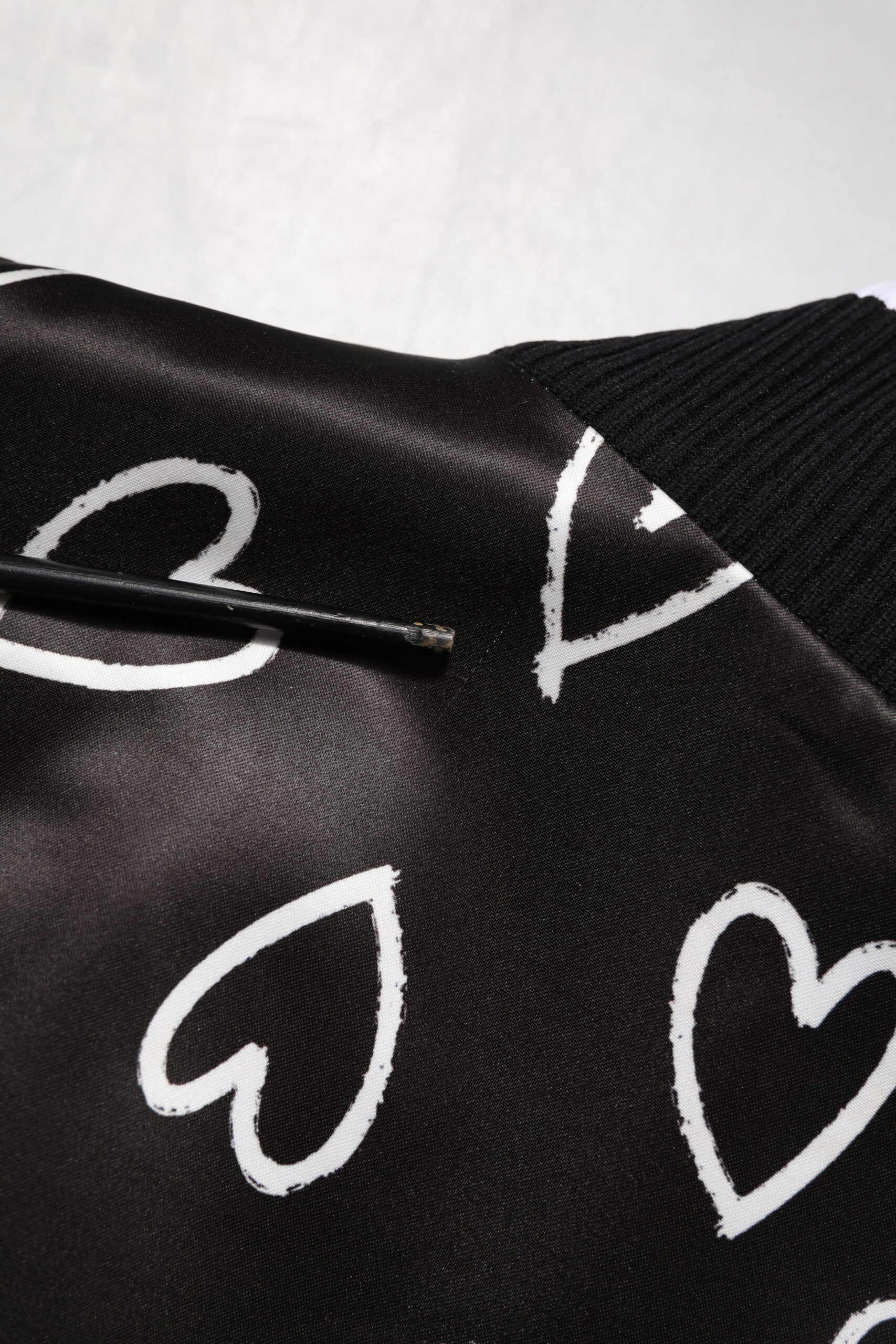 Blouson bomber Dolce & Gabbana en polyester noir imprimé cœur