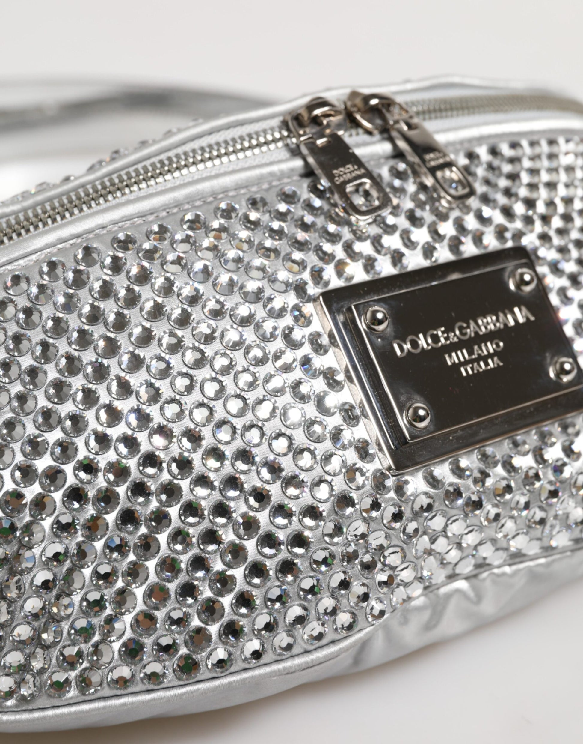 Dolce &amp; Gabbana – Silberne Gürteltasche mit Kristallverzierung