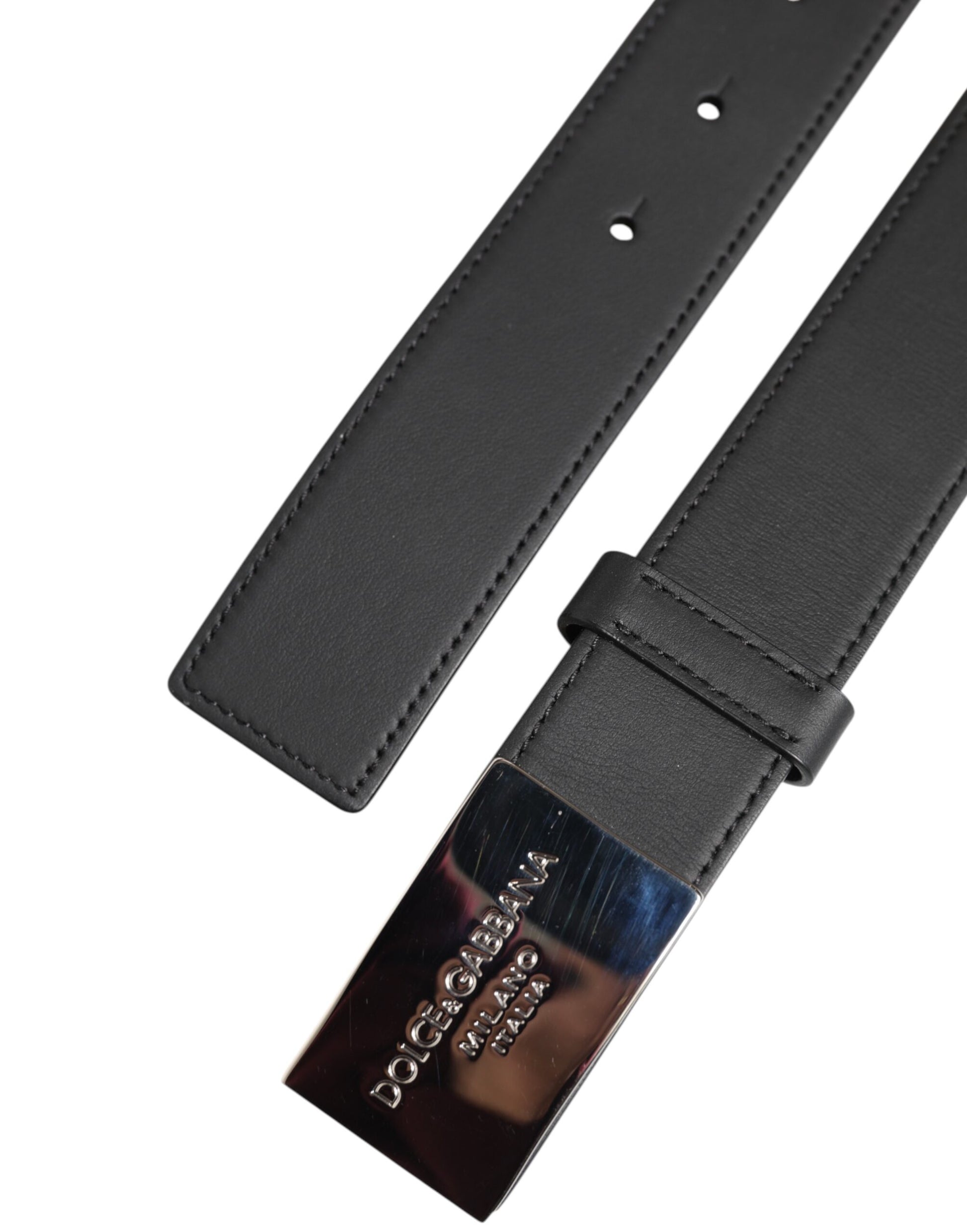 Dolce &amp; Gabbana – Klassischer Gürtel aus schwarzem Leder mit Metall-Logoschnalle