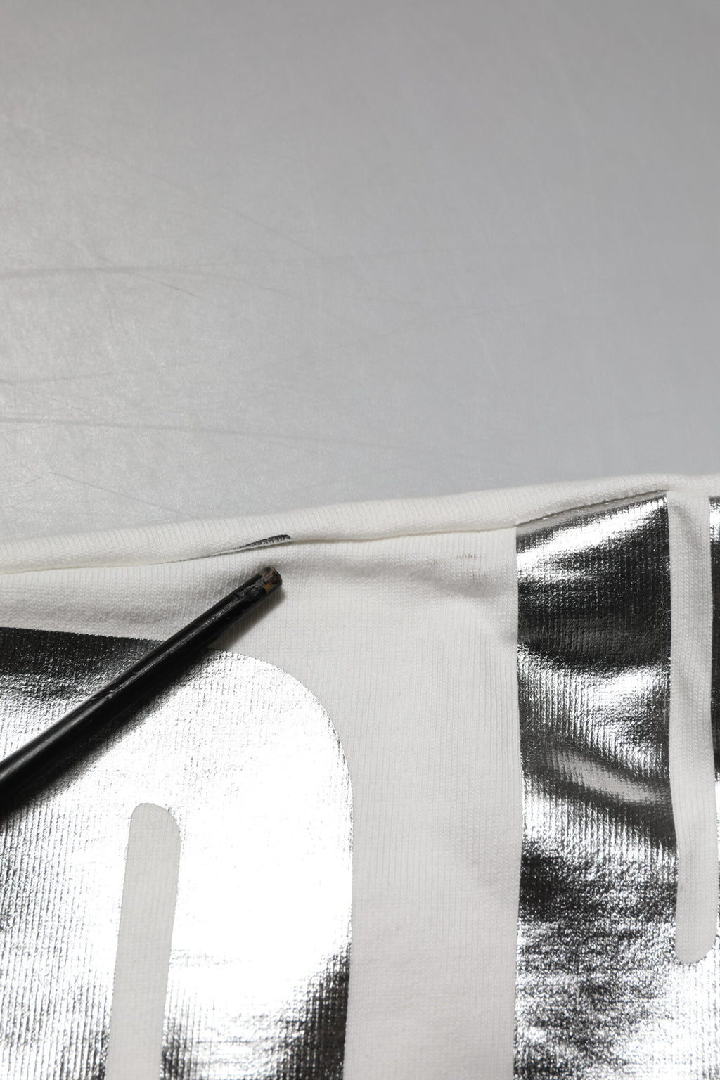 T-shirt col rond en coton imprimé métallisé blanc Dolce & Gabbana