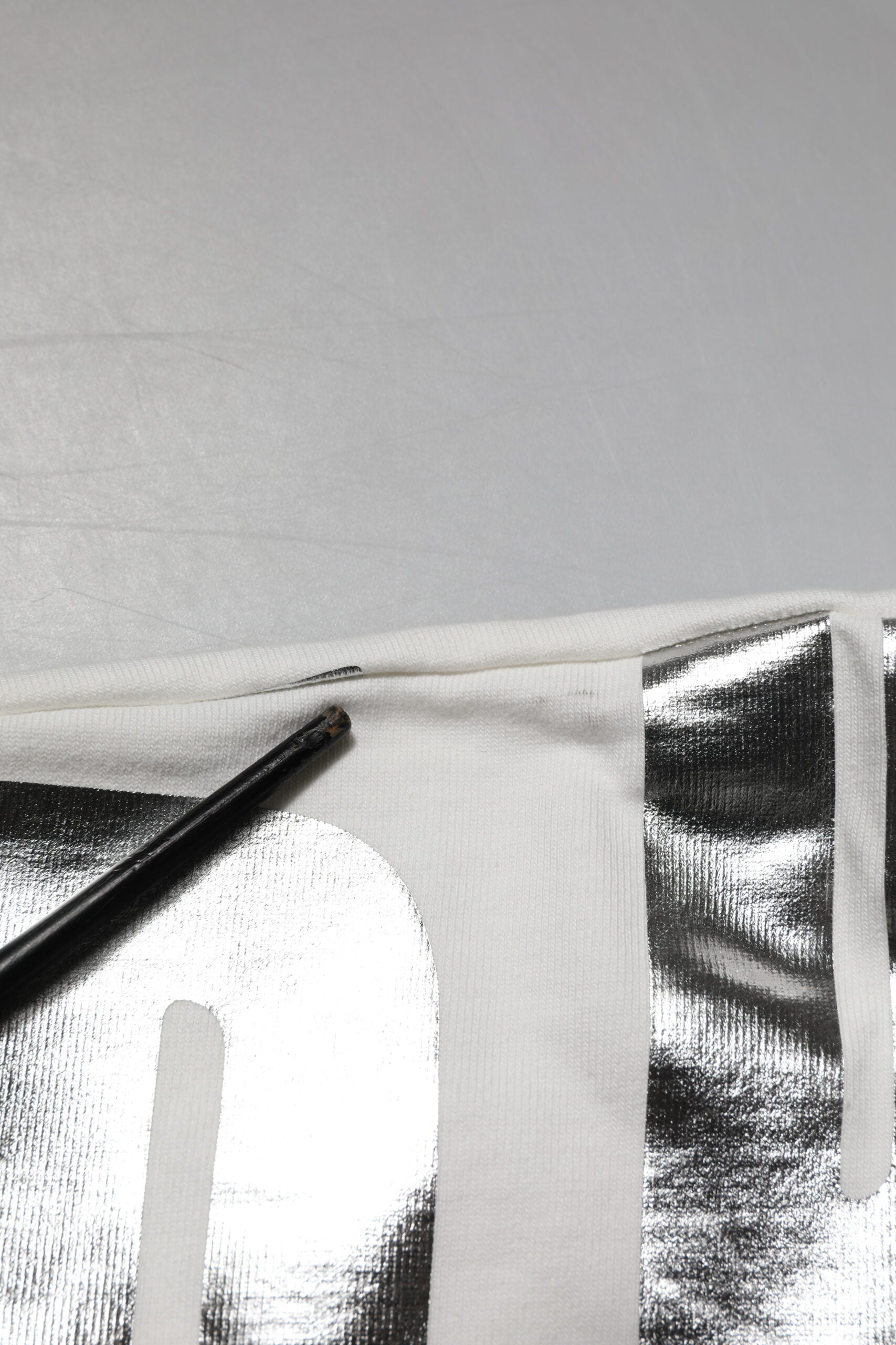 T-shirt col rond en coton imprimé métallisé blanc Dolce & Gabbana