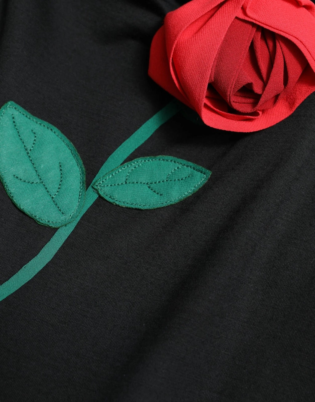 Robe sans manches en laine noire Dolce & Gabbana avec application rose