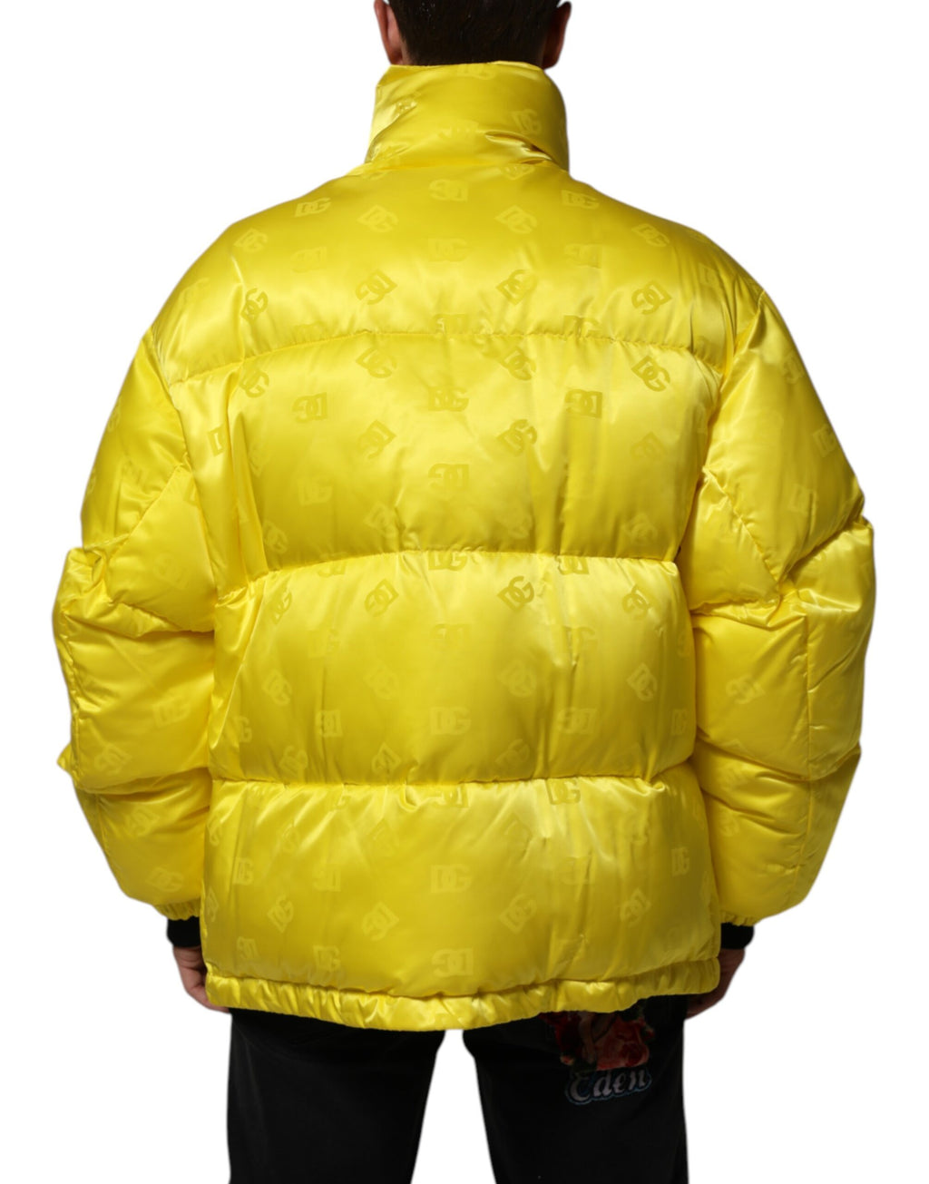 Blouson bomber matelassé Dolce & Gabbana en nylon jaune avec logo pour homme
