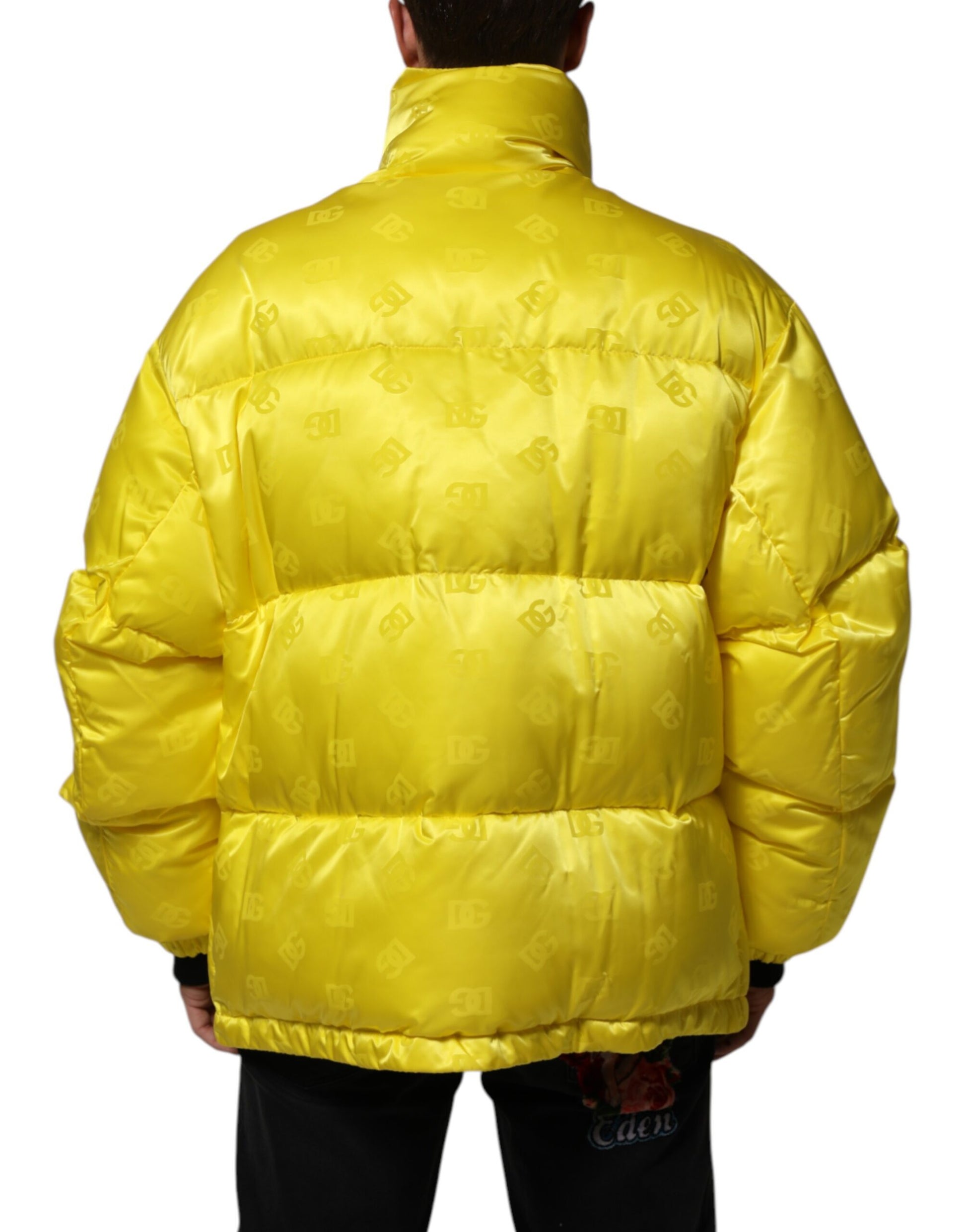 Blouson bomber matelassé Dolce & Gabbana en nylon jaune avec logo pour homme