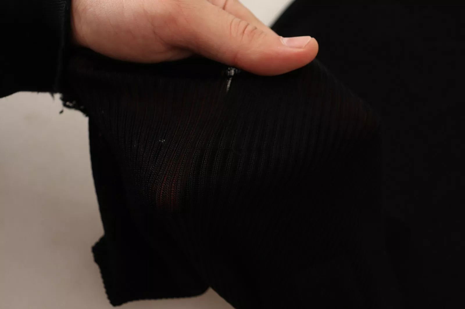 Pull Dolce & Gabbana moulant noir à col roulé