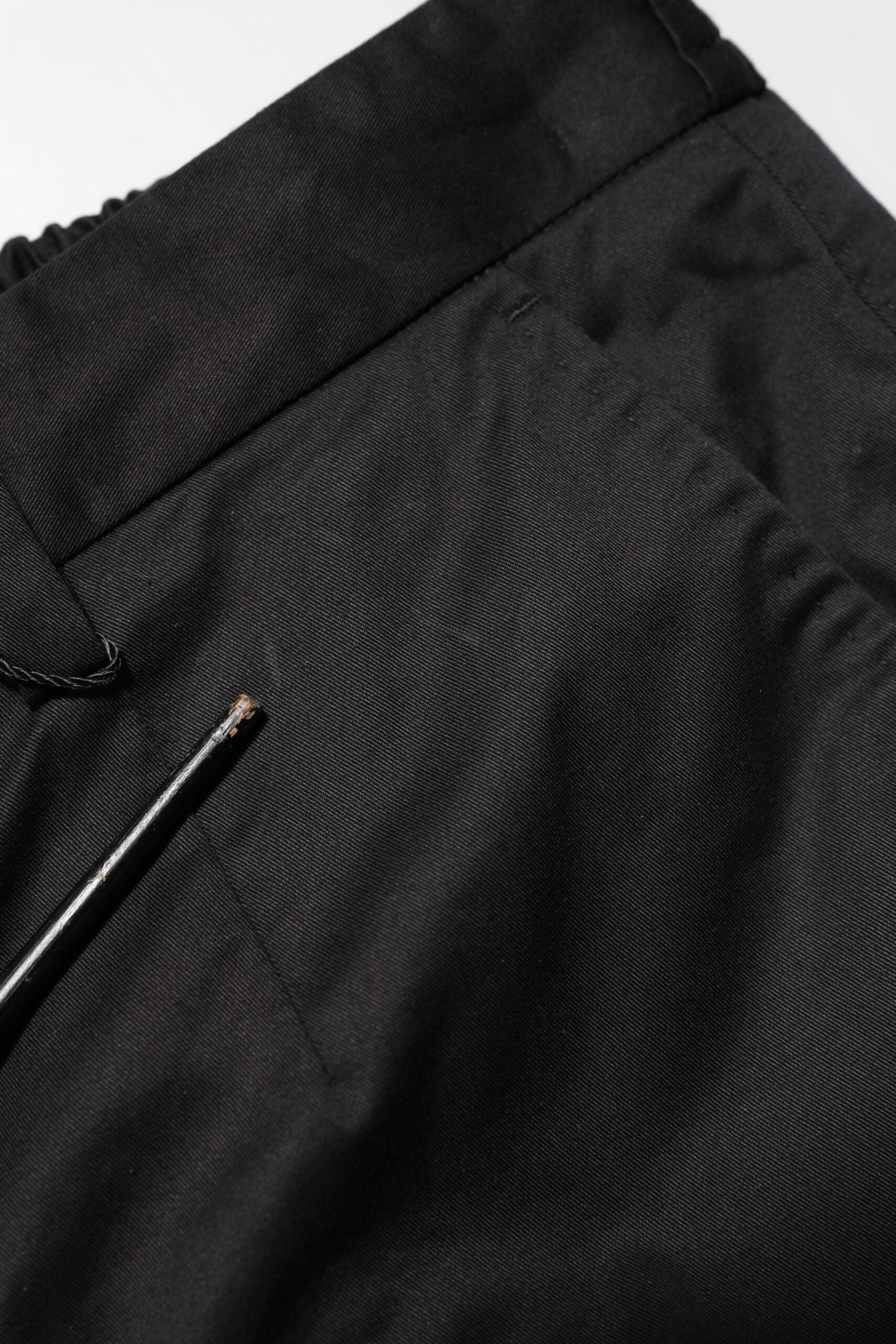 Pantalon de costume Dolce & Gabbana en coton noir fuselé pour homme