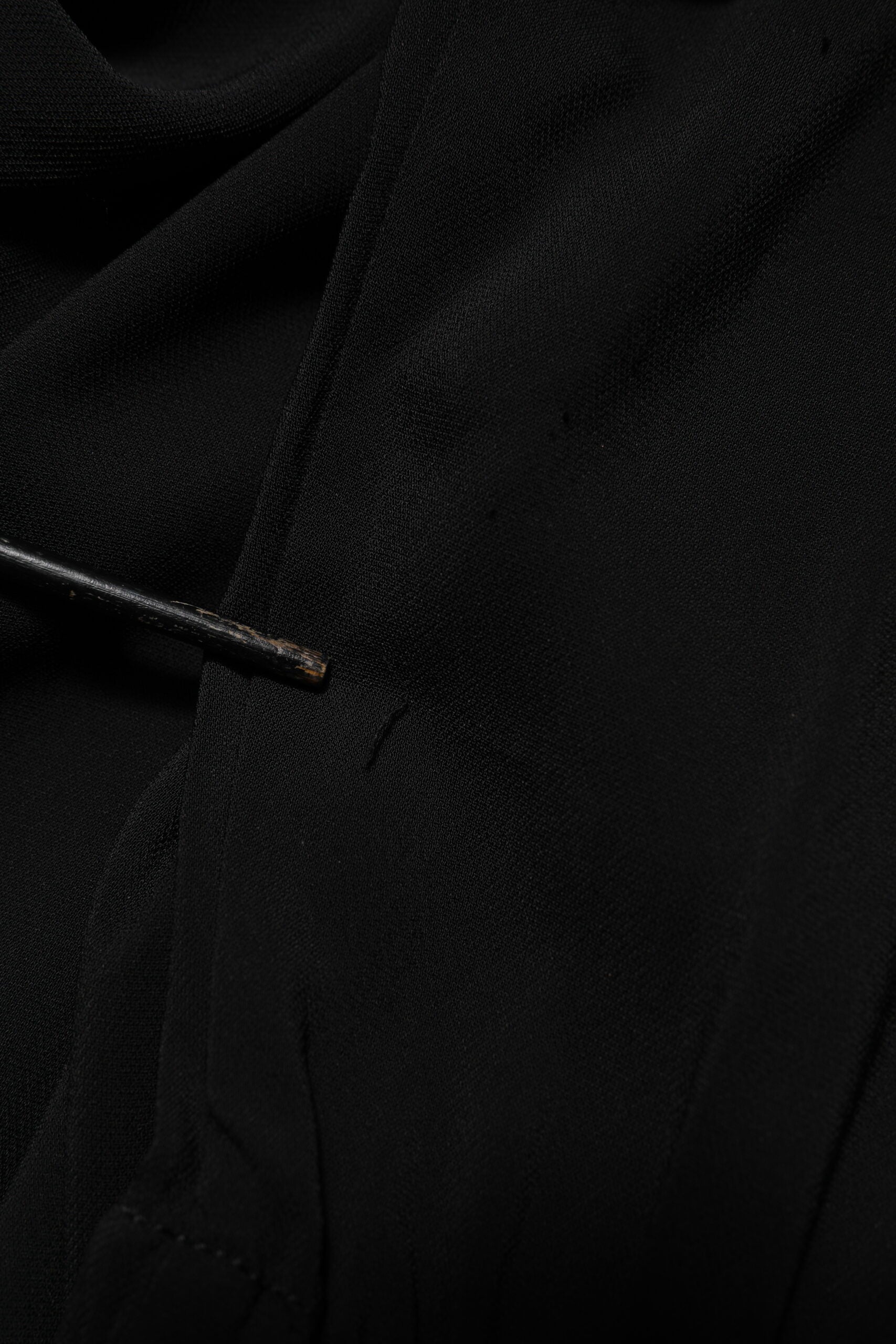 Robe Emporio Armani Noire en Mélange de Viscose Ceinturée Façon Chemise