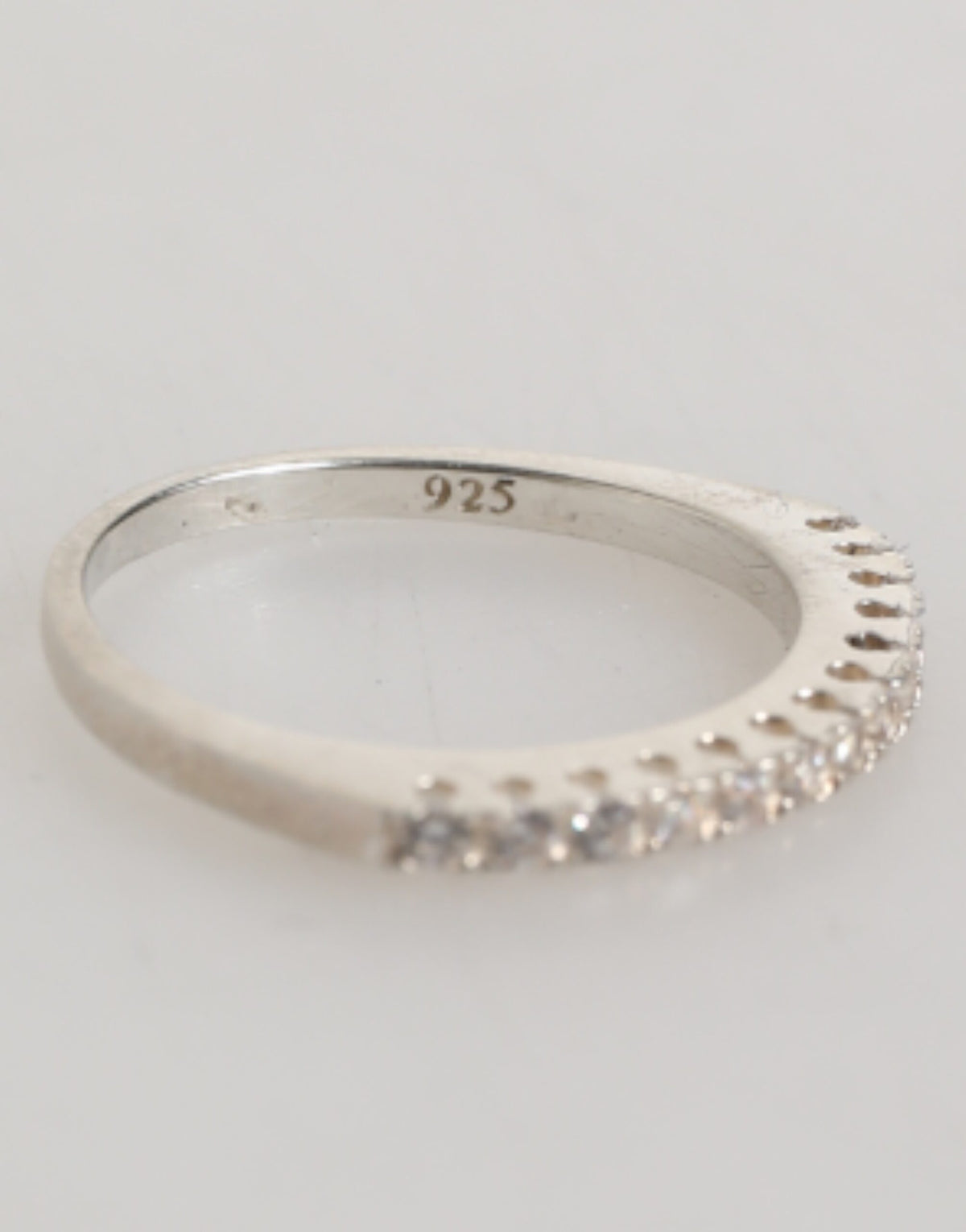 Bague Nialaya en argent sterling 925, bande éternité pavée de cristaux de zircone cubique