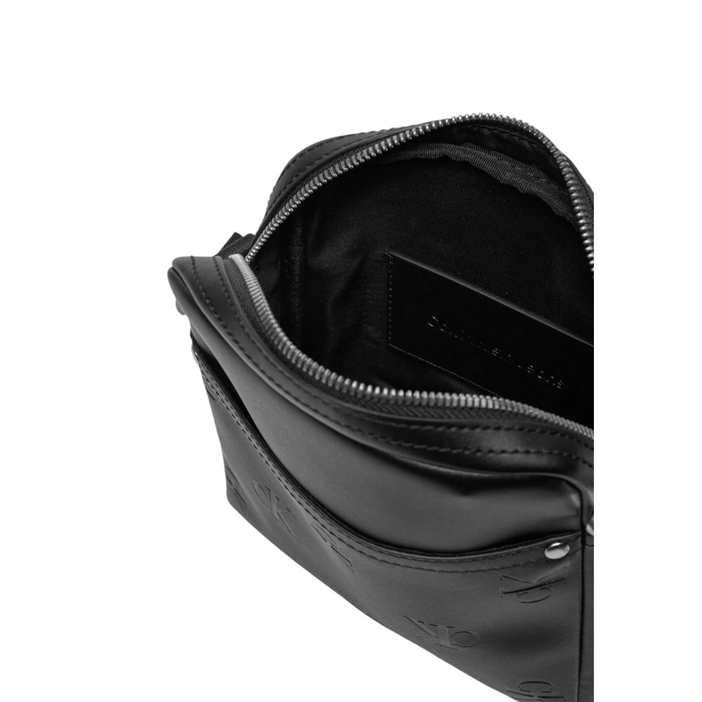 Sac bandoulière en polyéthylène noir Calvin Klein Jeans