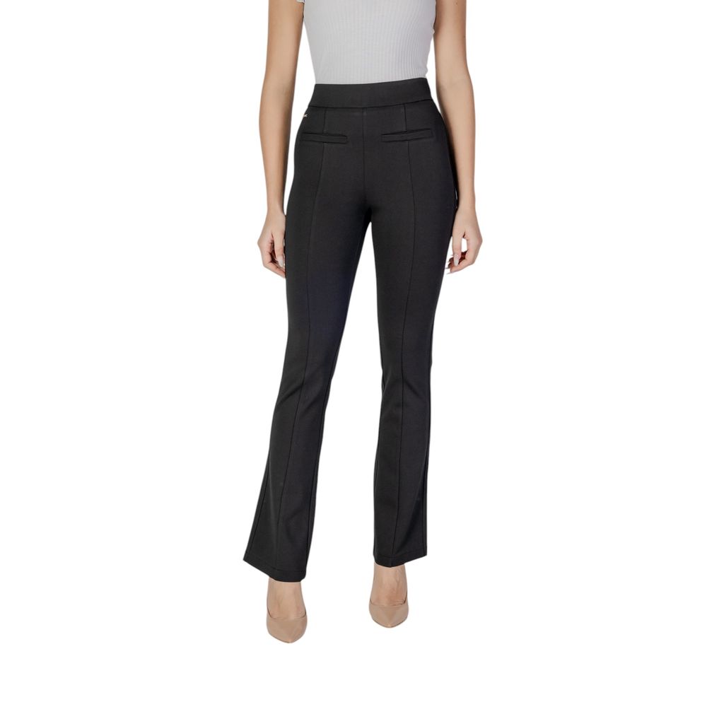 Pantalon slim noir en viscose Street One