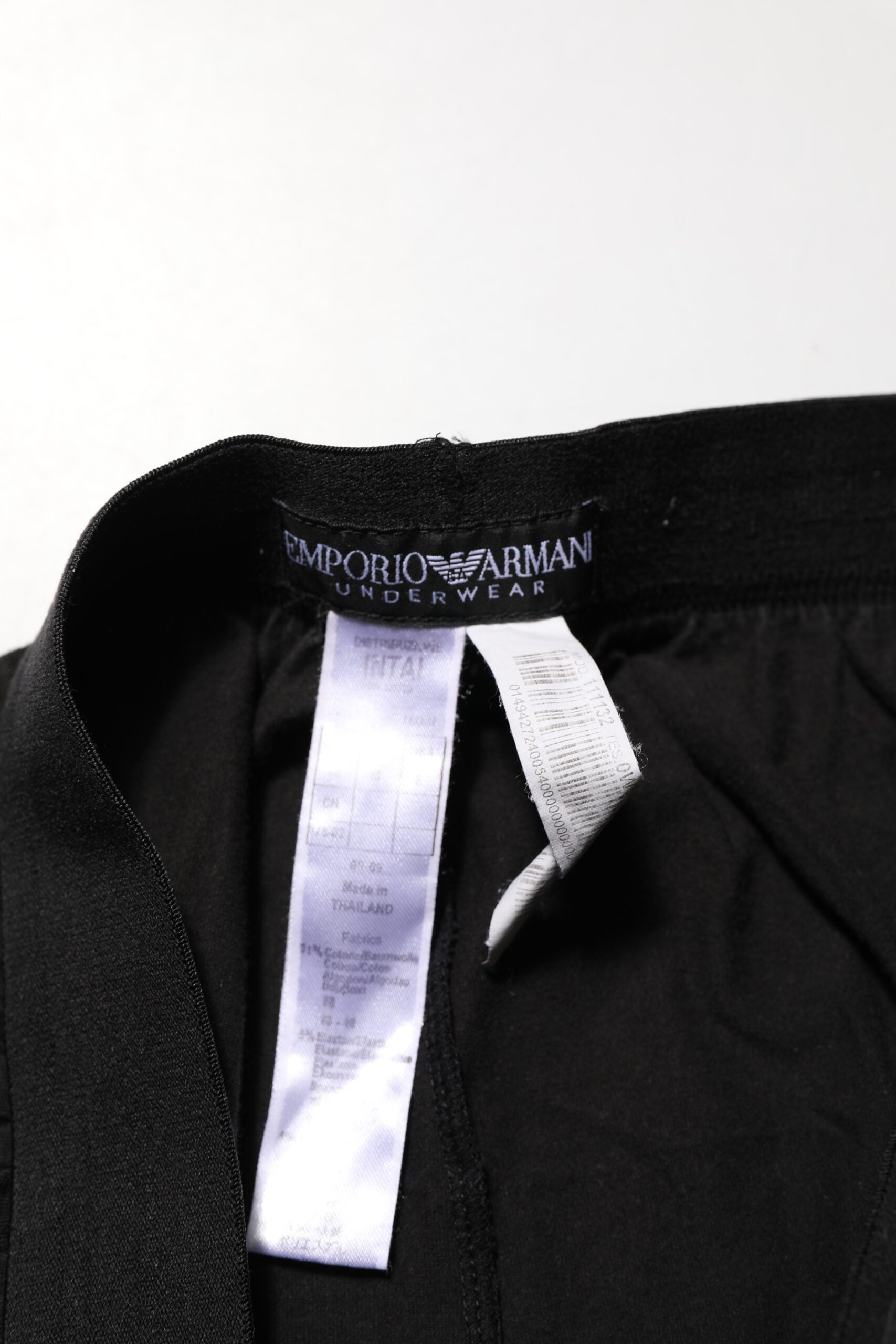 Pantalon Emporio Armani noir en coton mélangé avec logo à la taille