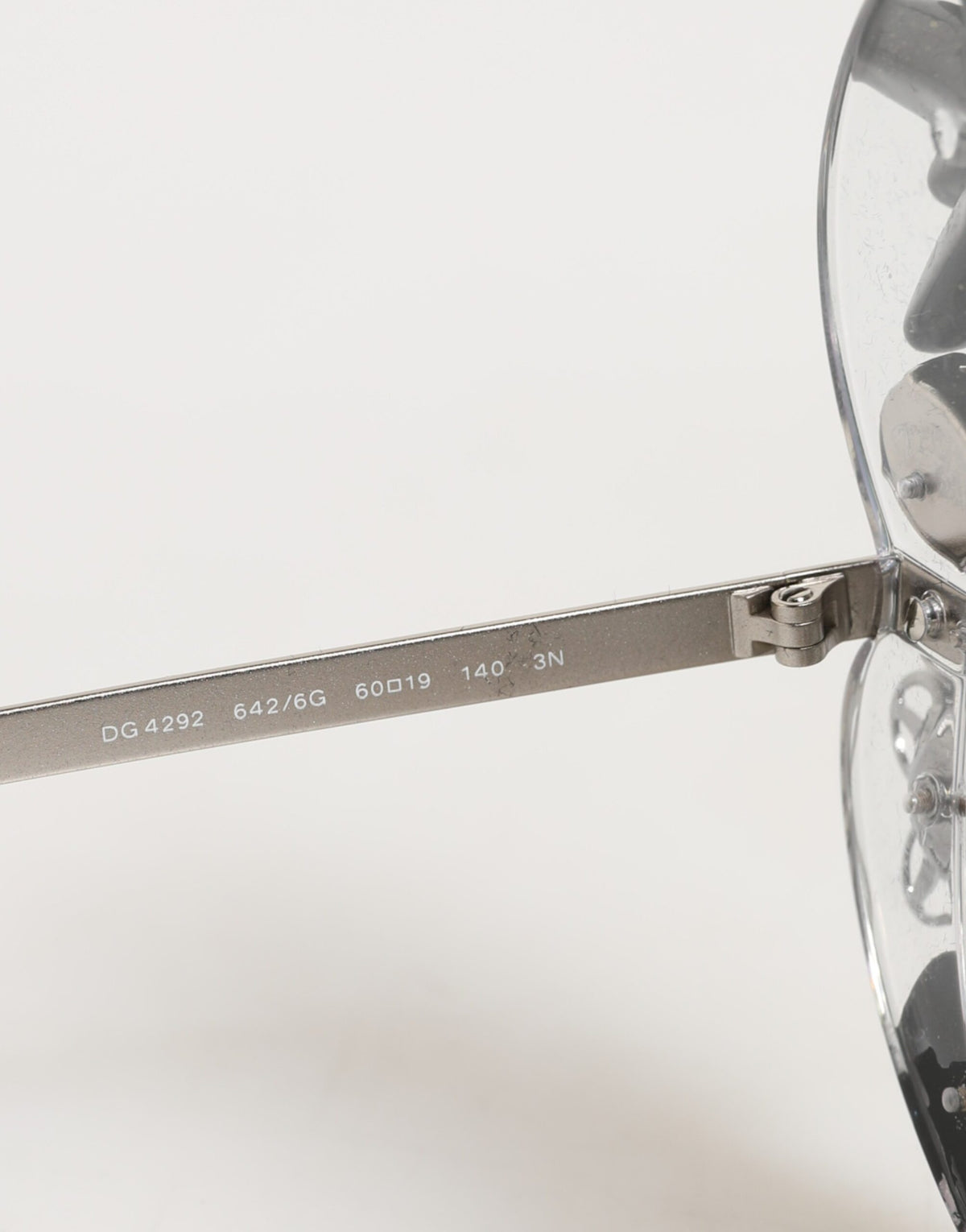 Dolce & Gabbana Transparente DG4292 Runde Sonnenbrille mit Kristallen und Blumen