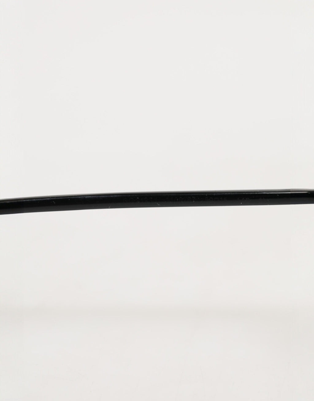 Lunettes de soleil Dolce & Gabbana avec monture métallique noire et verres carrés