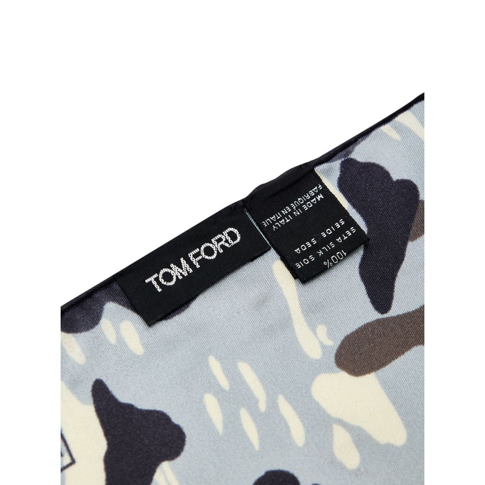 Pochette de costume Tom Ford en soie grise