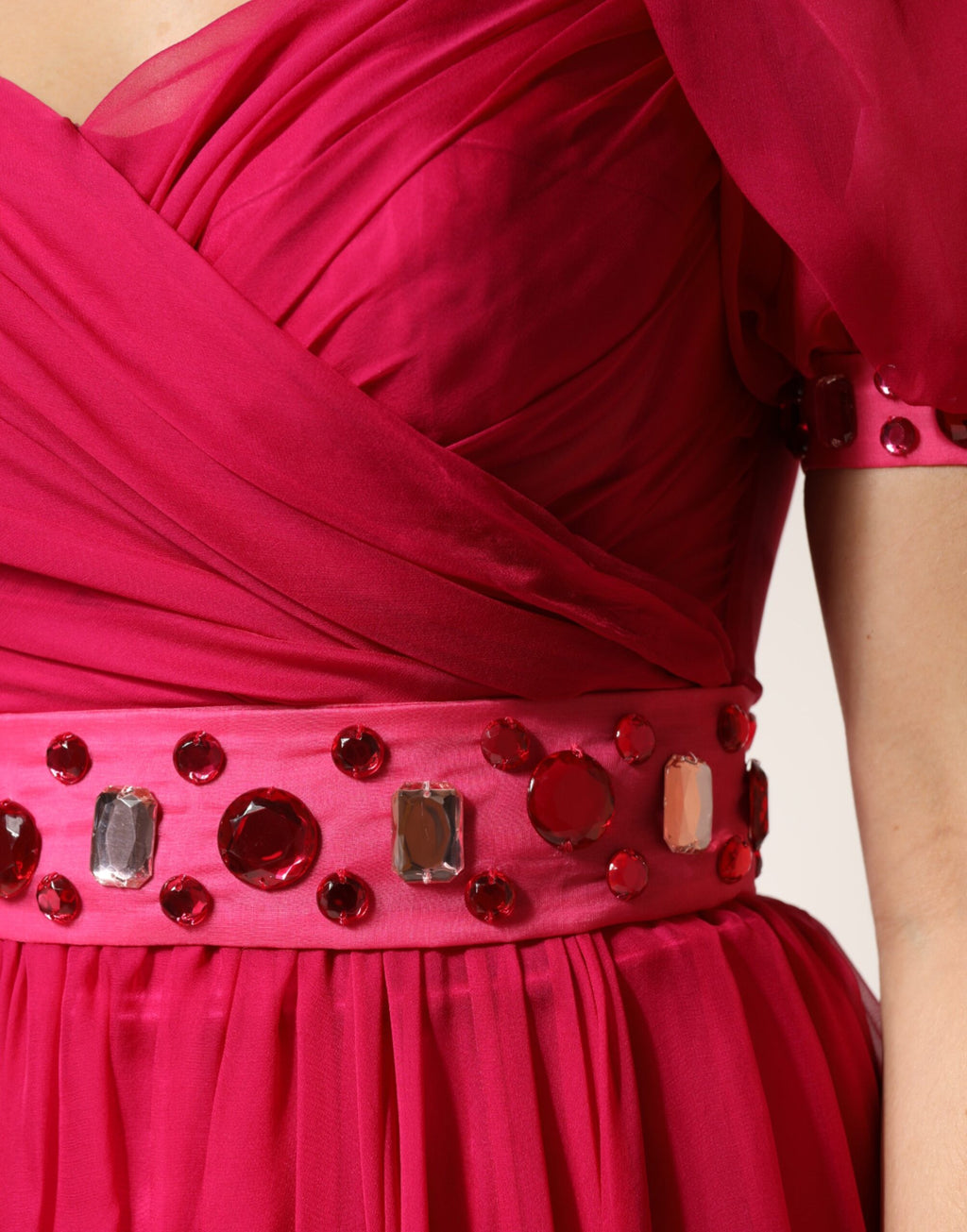 Robe midi évasée Dolce & Gabbana en soie rose ornée