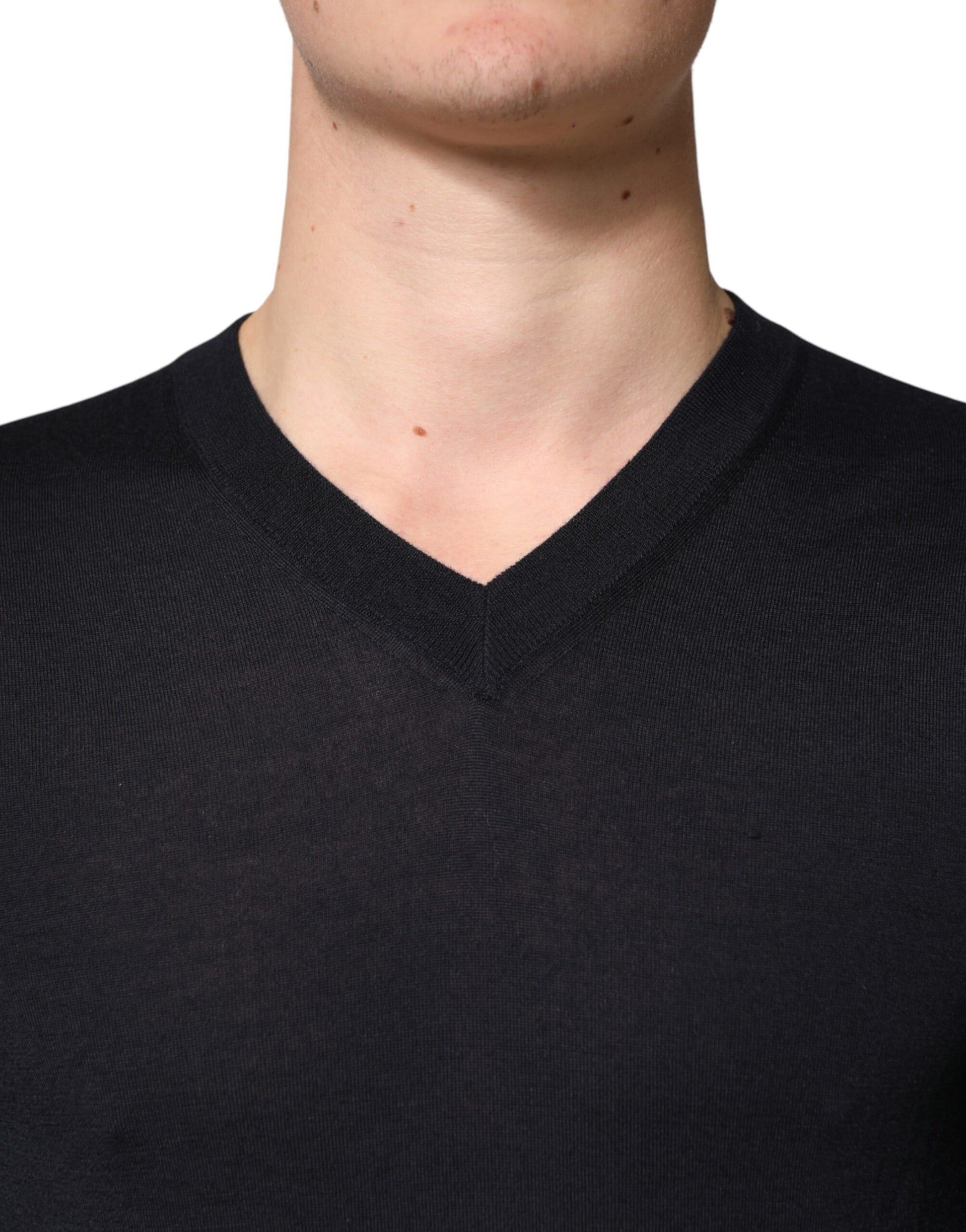 Pull en cachemire noir à col en V Dolce & Gabbana pour homme